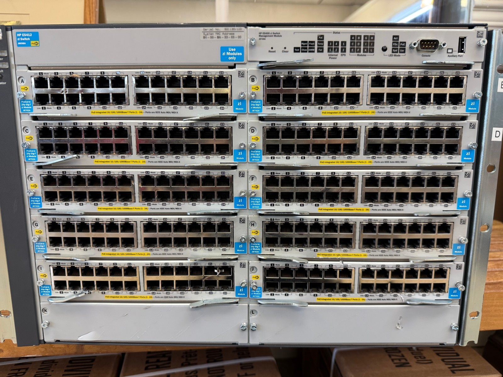 J8698A I BUNDLE HP 5412ZL Edge Switch Includes 10x J8702A