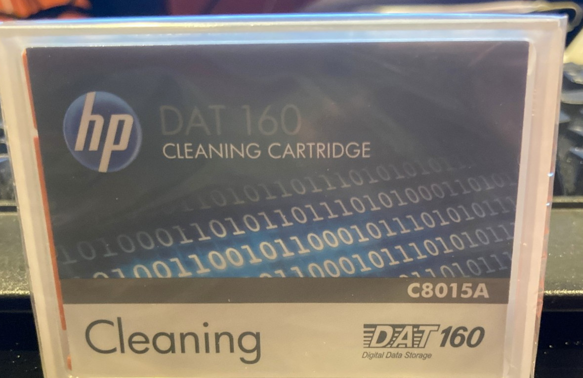 NEW SEALED HP DAT 160 Cleaning Cartridge / C8015A C8015-60000