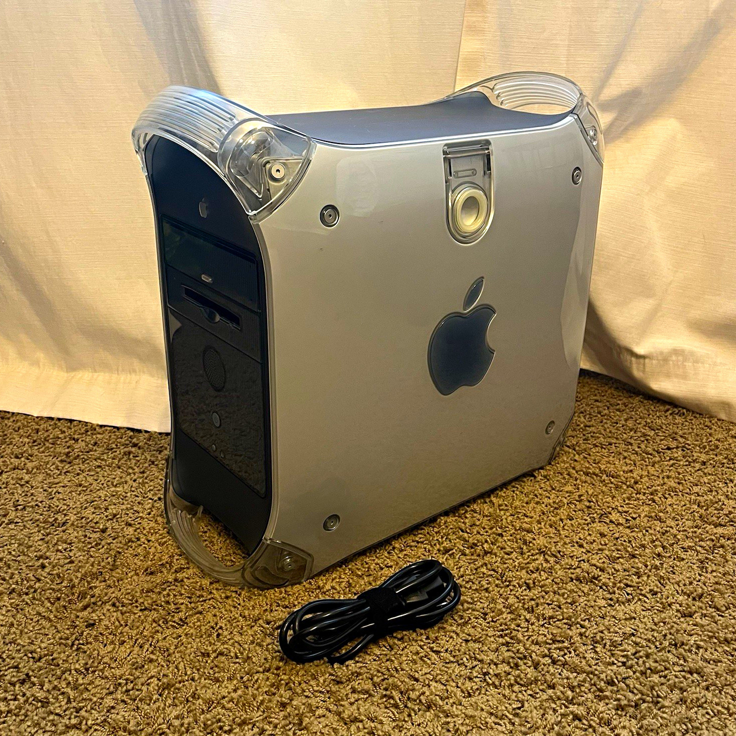 Apple Power Mac G4 Gigabit Ethernet (500mhz, 768mb, 64gb SSD, OS9, SuperDrive)