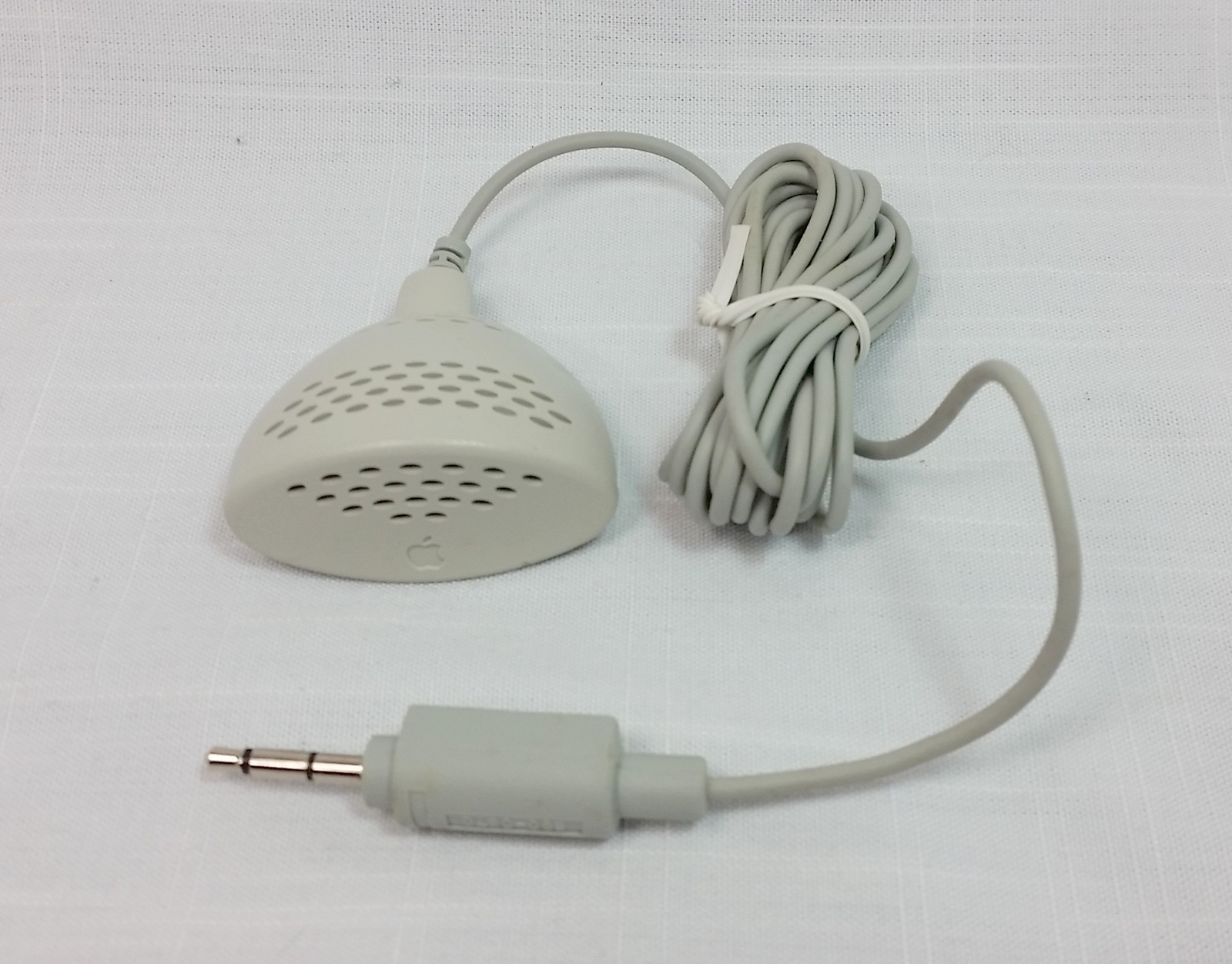 Apple Macintosh 590-0670 Omnidirectional Microphone Plain Talk Wired 8ft NOS