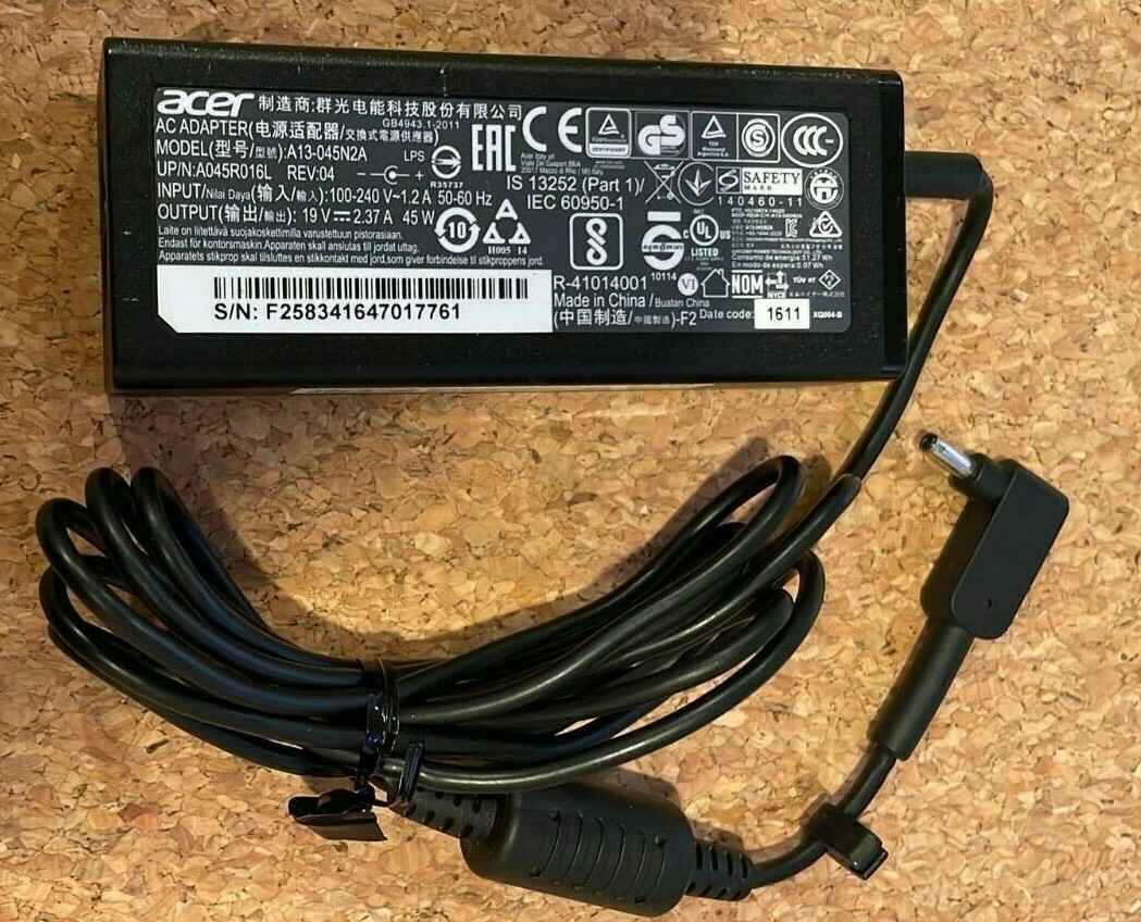 LOT of 2 Original  ACER AC Adapter Charger ACER Chromebook C720 C731 C740