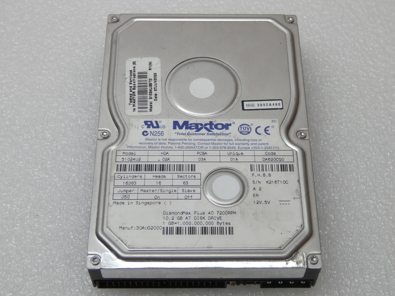 Maxtor DiamondMax Plus 40 51024U2 10.2GB 72000RPM IDE HDD