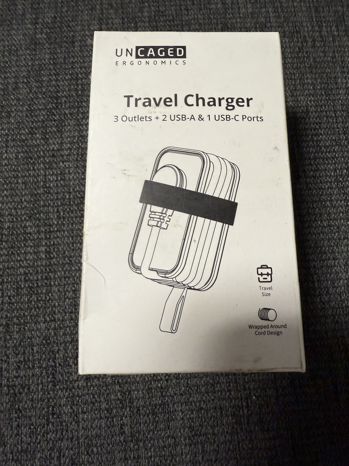 Uncaged Ergonomics Travel Power Strip with USB Ports
