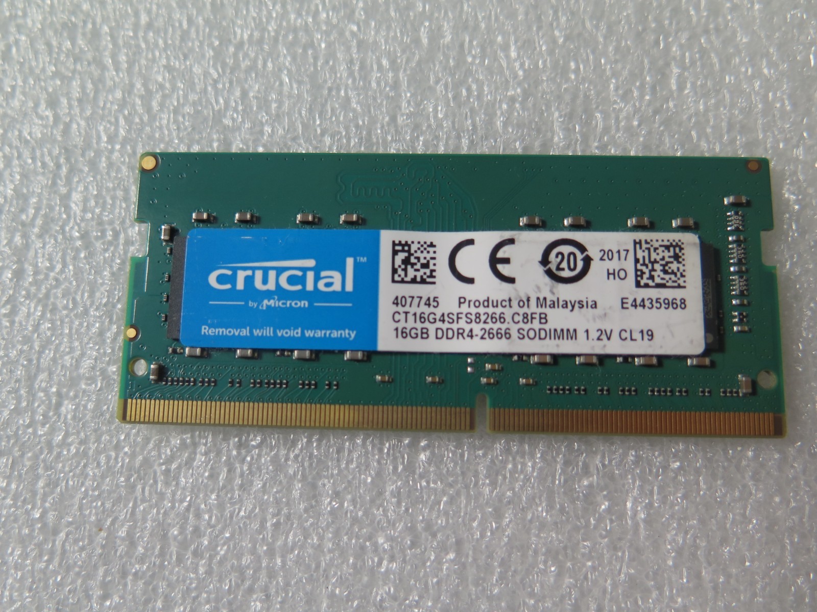 Crucial Micron 16GB (1x16GB) RAM DDR4 2666MHz CT16G4SFS8266 Laptop Memory