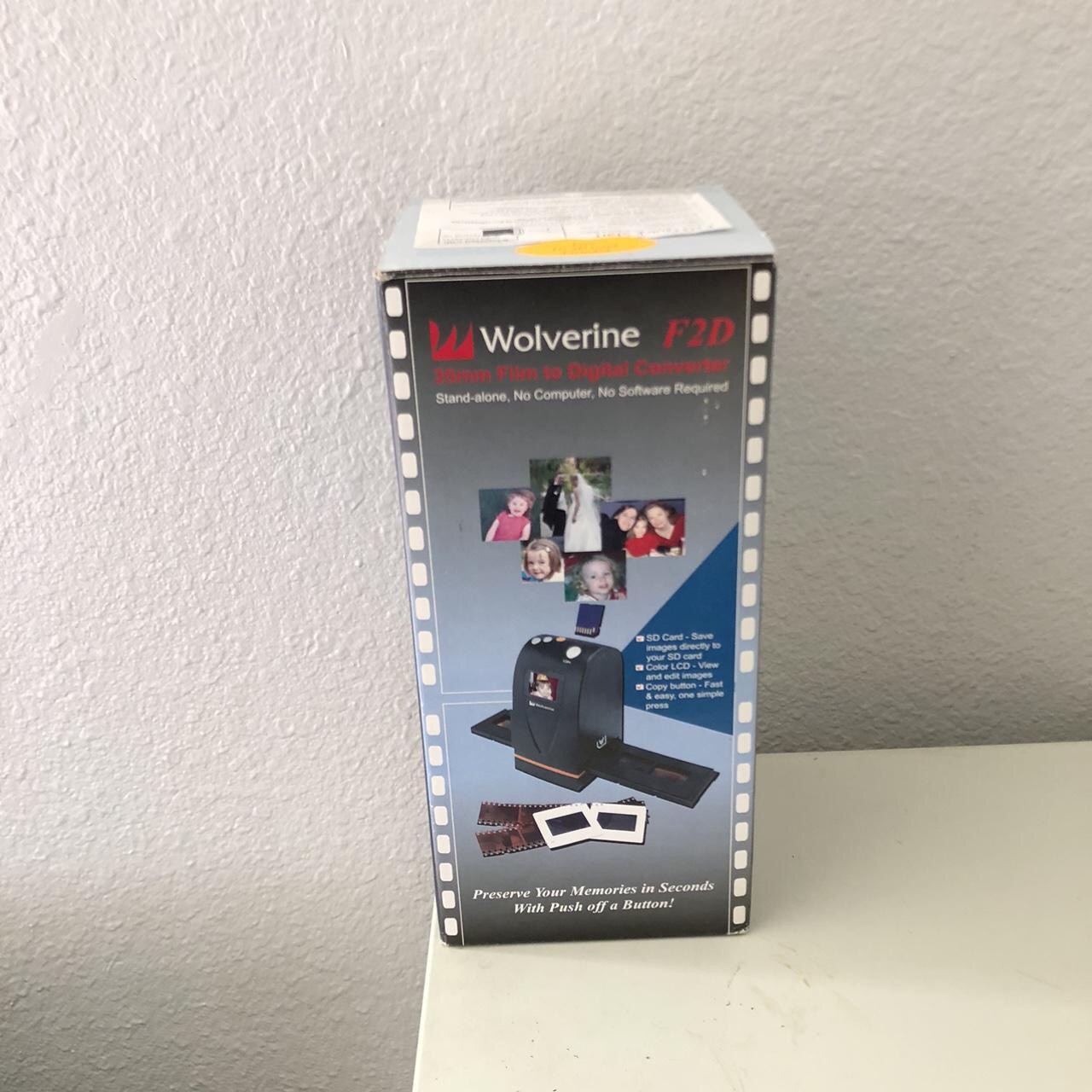 Wolverine F2D 35mm Film to Digital Converter Stand Alone No Computer Required