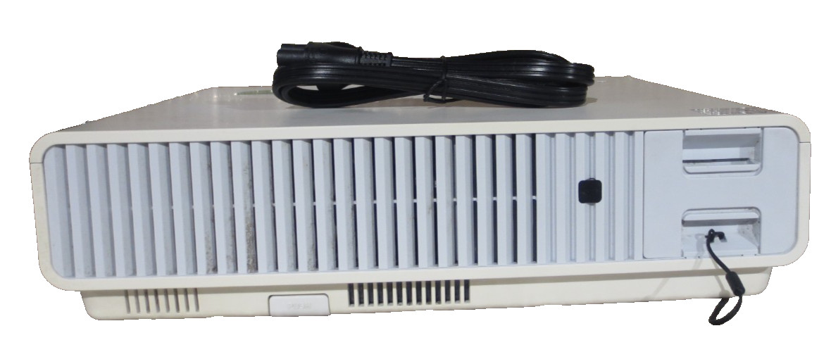 Casio XJ-M141 Room Projector With Power Cord 8463 Lamp Hrs