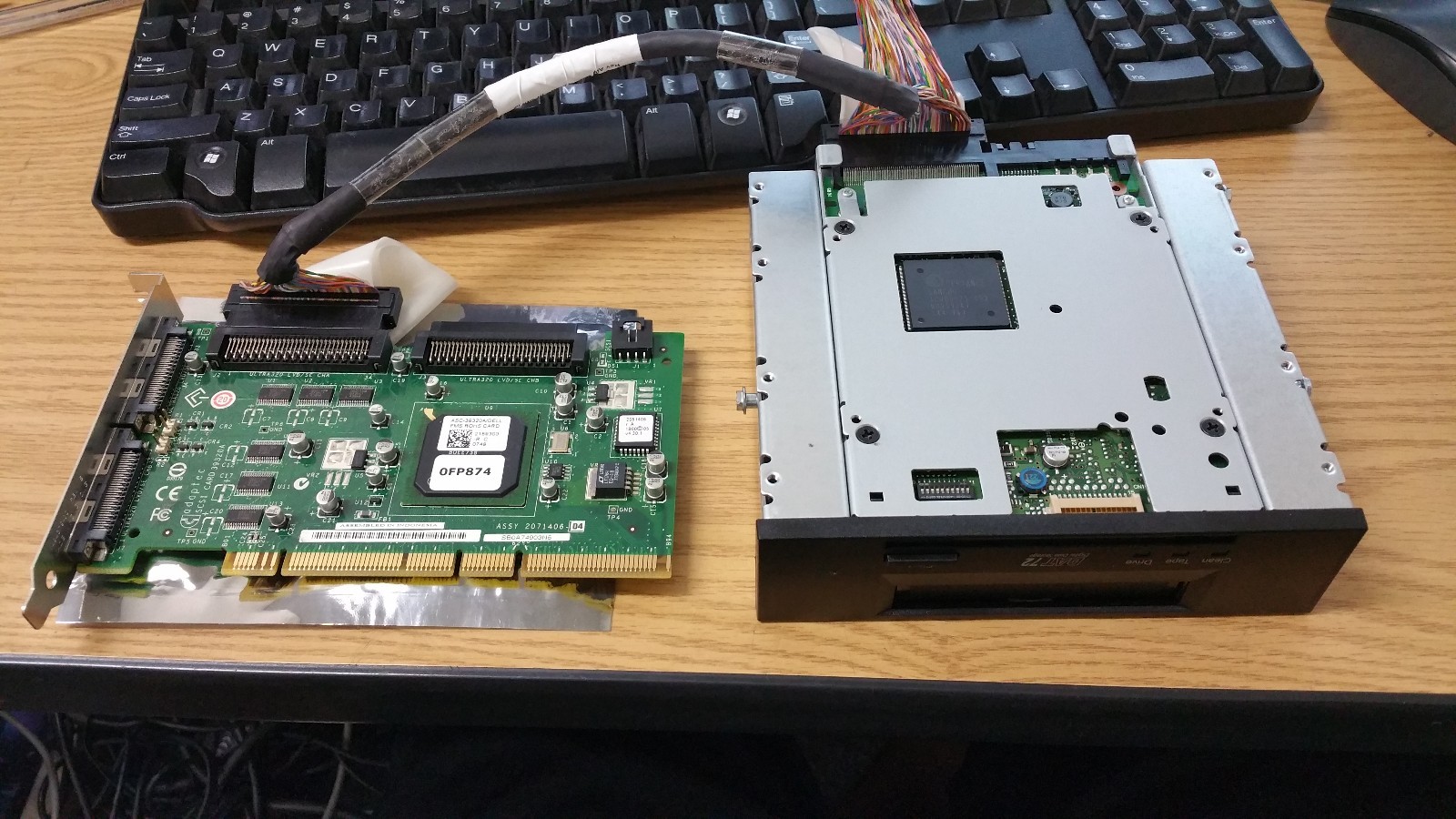 Quantum Dell 0FF589 DAT72 CD72LWH Digital Data Storage w/ 0FP874 Controller Card