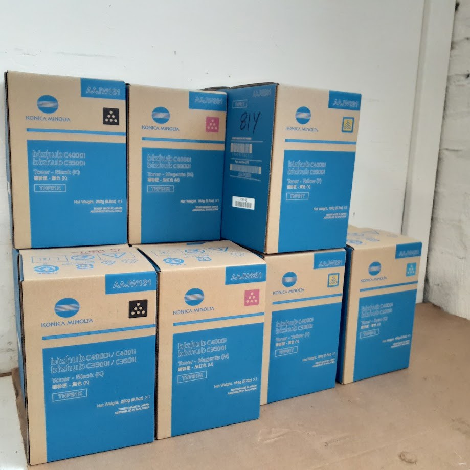 LOT OF 12 KONICA MINOLTA C3300i C4000i (TNP81K TNP81C TNP81M TNP81Y TONER CMYK)