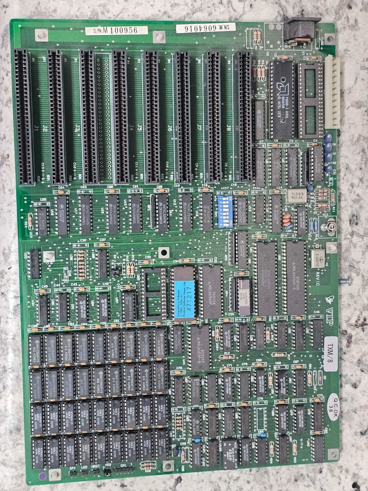 Clean Retro Vintage Apollo VIP TXM 8-III 8 Bit 8088 CPU Mother Board Mainboard