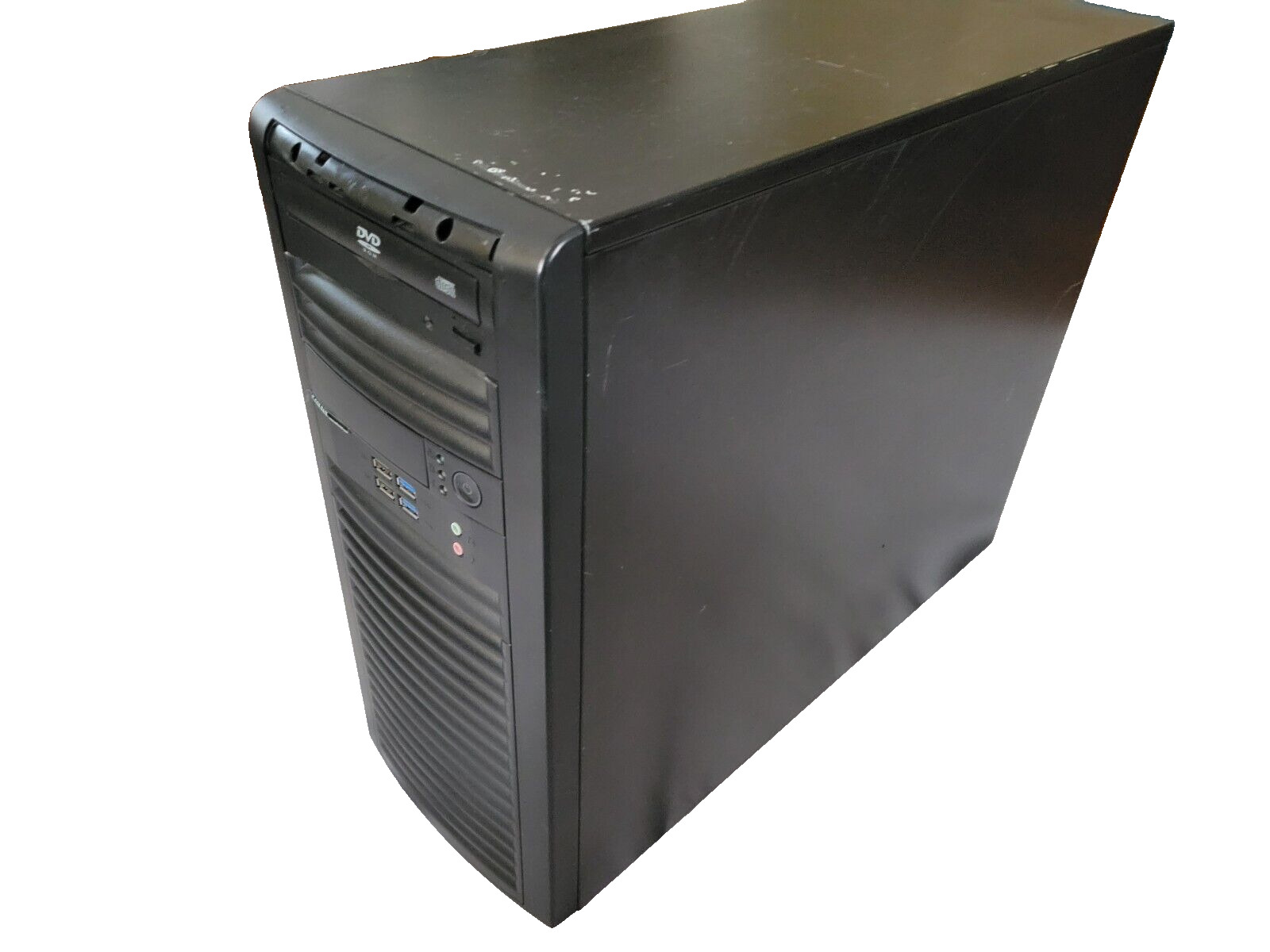 Supermicro Superchassis CSE-732 Mid Tower Server Chassis 1x 900w gold psu