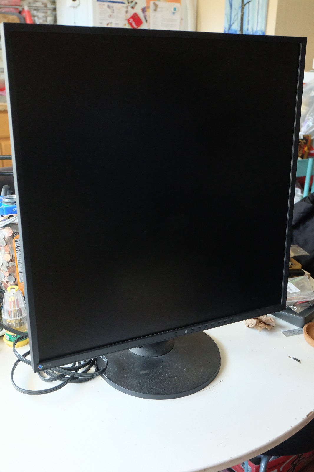 Eizo FlexScan EV2730Q 27" square 1:1 monitor 1920x1920 [UNEVEN BACKLIGHT]