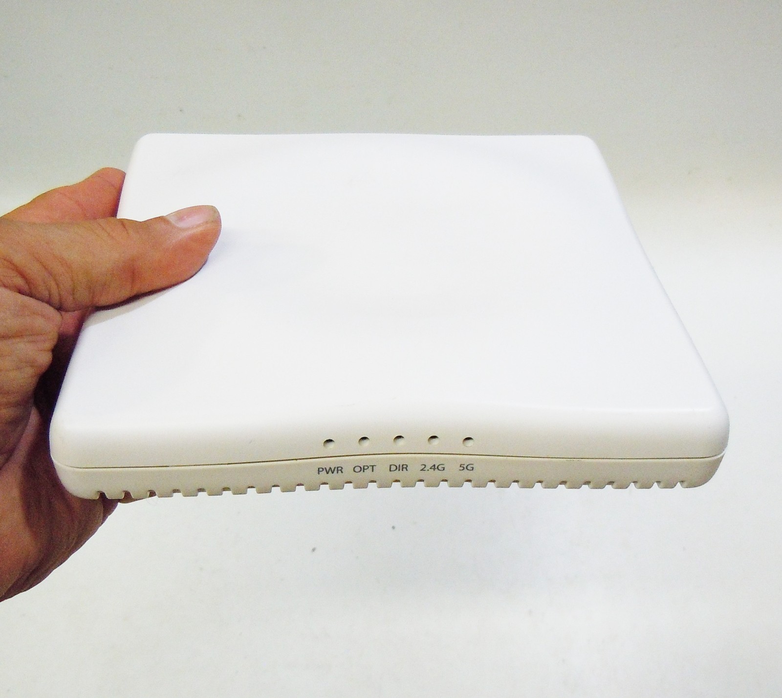 Ruckus ZoneFlex 7363 Dual-Band 802.11n Wireless Access Point 901-7363-US00
