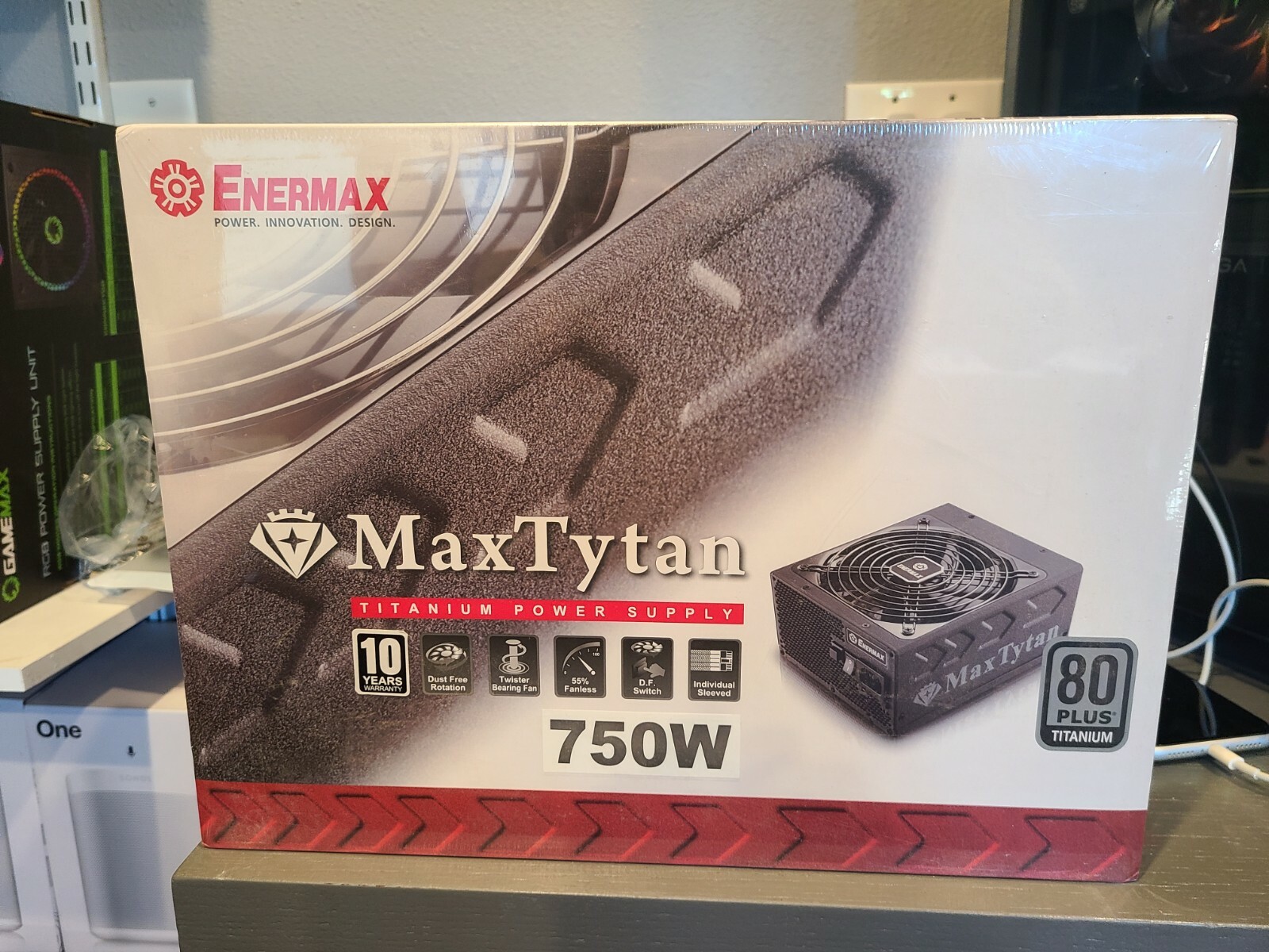 ENERMAX MaxTytan EMT750EWT 750W 80+ Titanium Full Modular ATX PSU New Sealed
