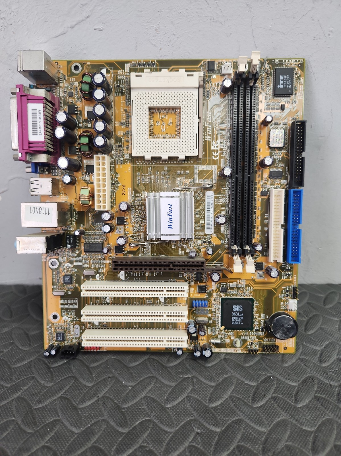 Winfast K7S741MG Socket A MicroATX Motherboard DDR AGP SiS 741 AMD Athlon XP