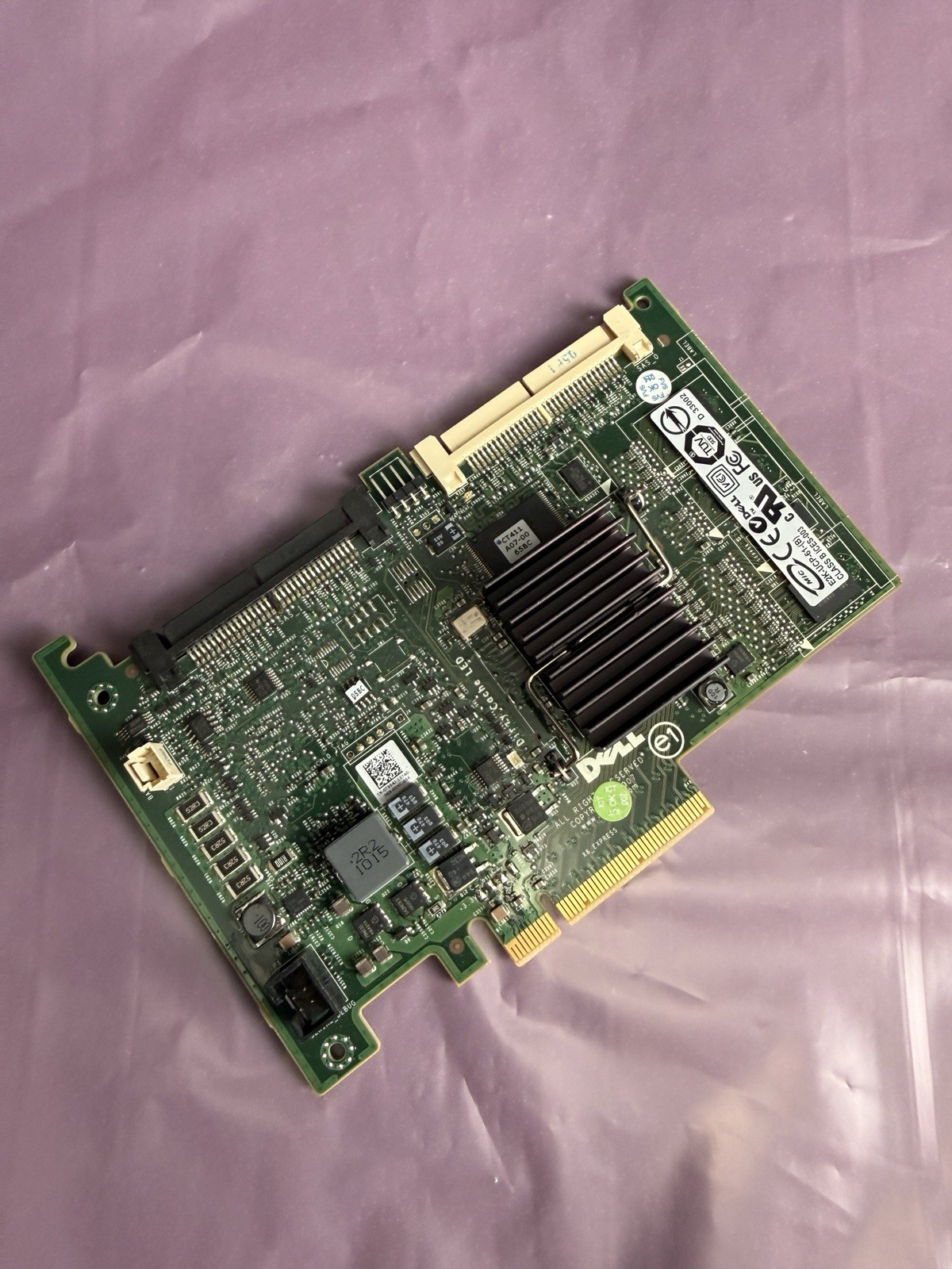 Dell PERC 6/i Integrated PCIe SAS RAID Controller W/256MB Cache Dell P/N: 0T954J
