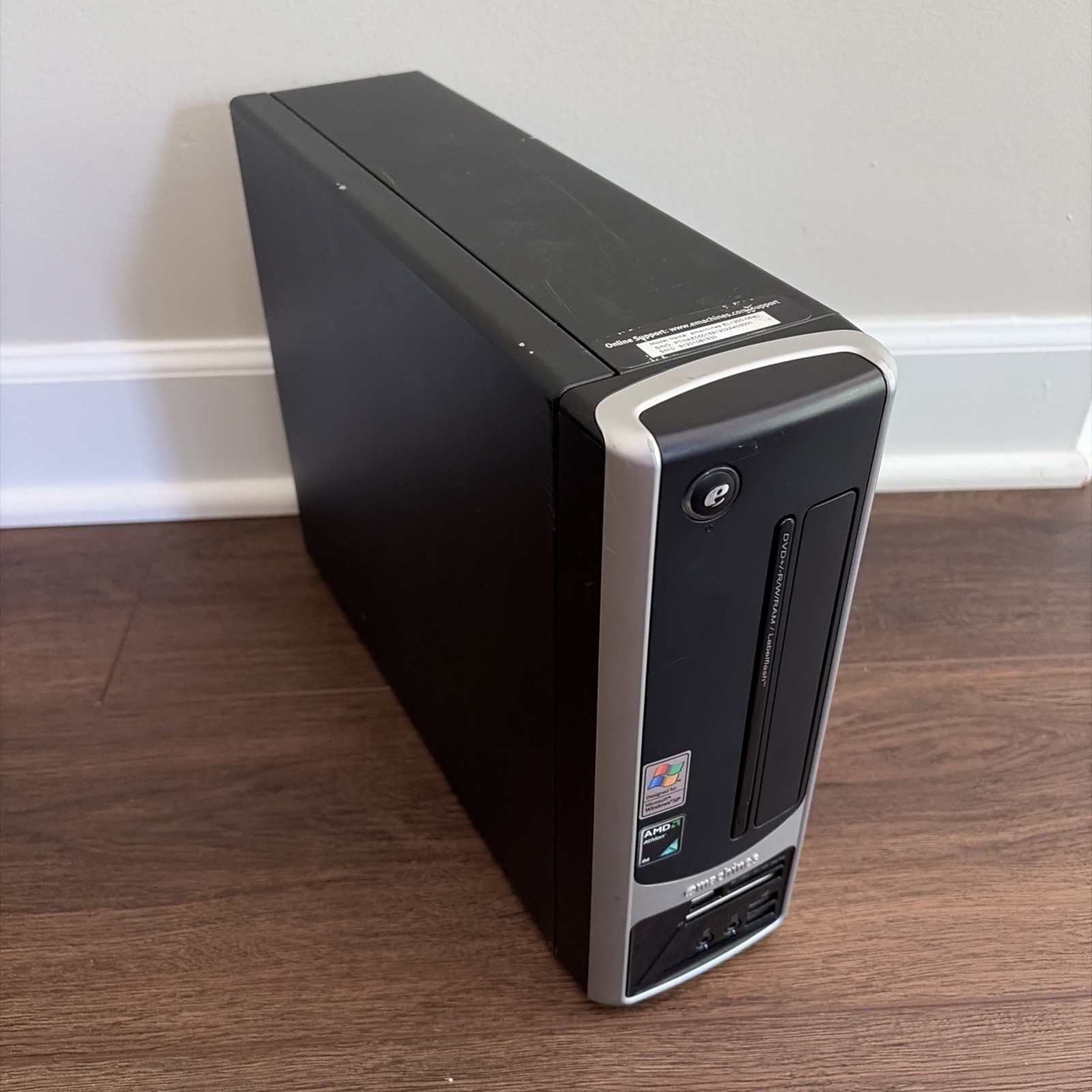 eMachines EL1200-06w AMD Athlon 64 - No OS See Description