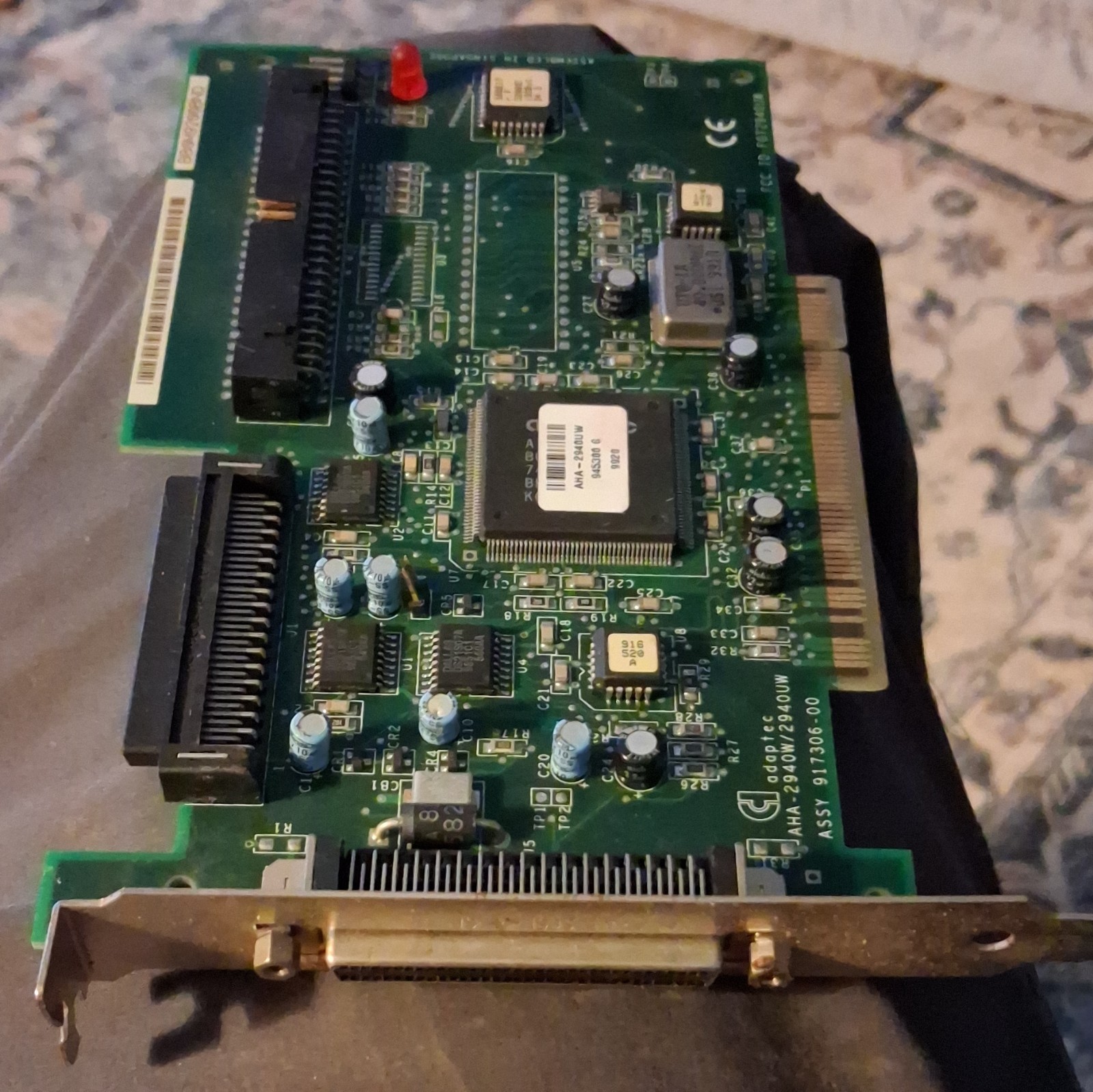 Adaptec AHA-2940W/2940UW PCI Fast-Wide SCSI Non-RAID Controller, 3 Ports