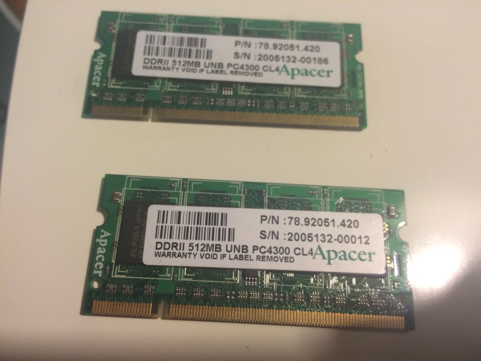 Alienware M7700 Clevo D900T D9T Ram (2 x 512mb)