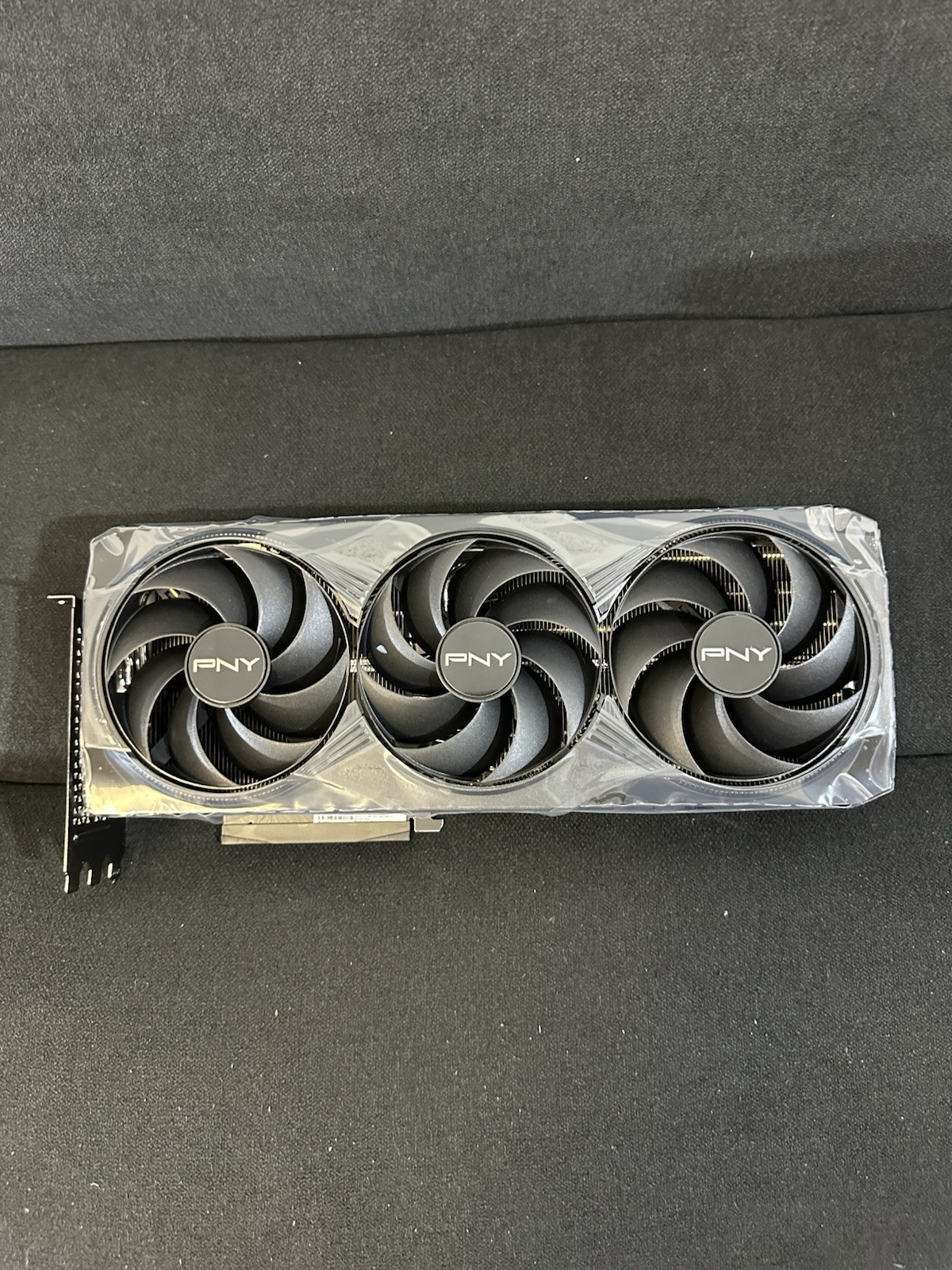 PNY GeForce RTX 5080 16GB GDDR7 Graphics Card  New White Out Original Box