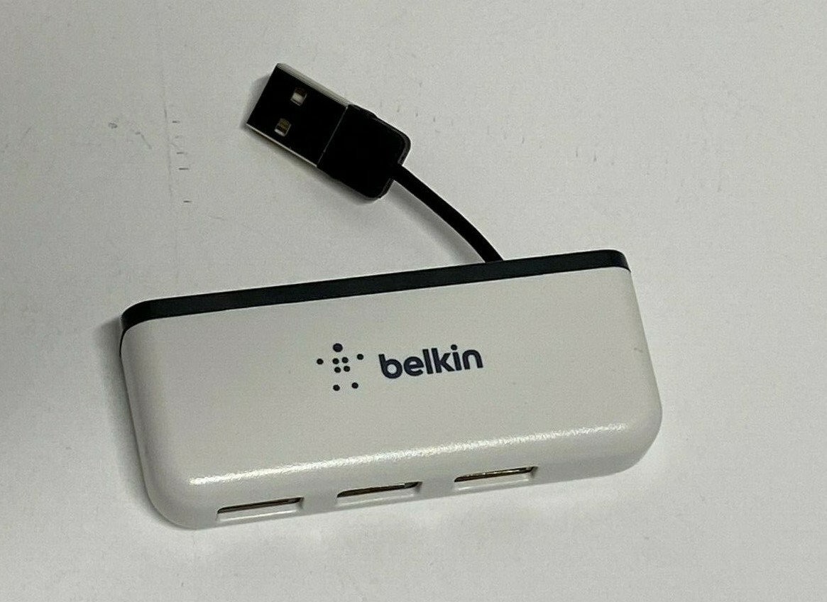 Belkin USB 2.0 Travel Hub - 4 Port Compact Hub with Hideaway Cord - Travel Ready