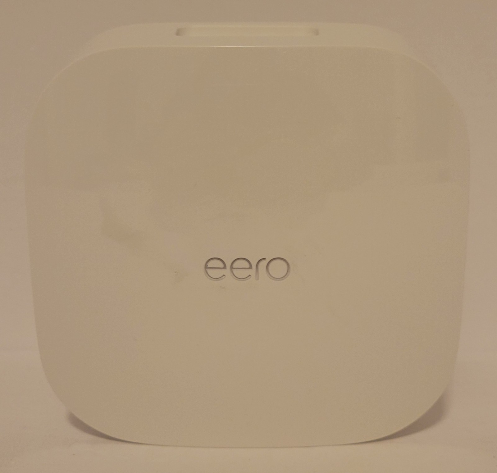 Amazon eero Pro 6 Mesh Wi-Fi Router Model K010001 AX4200 Console Only