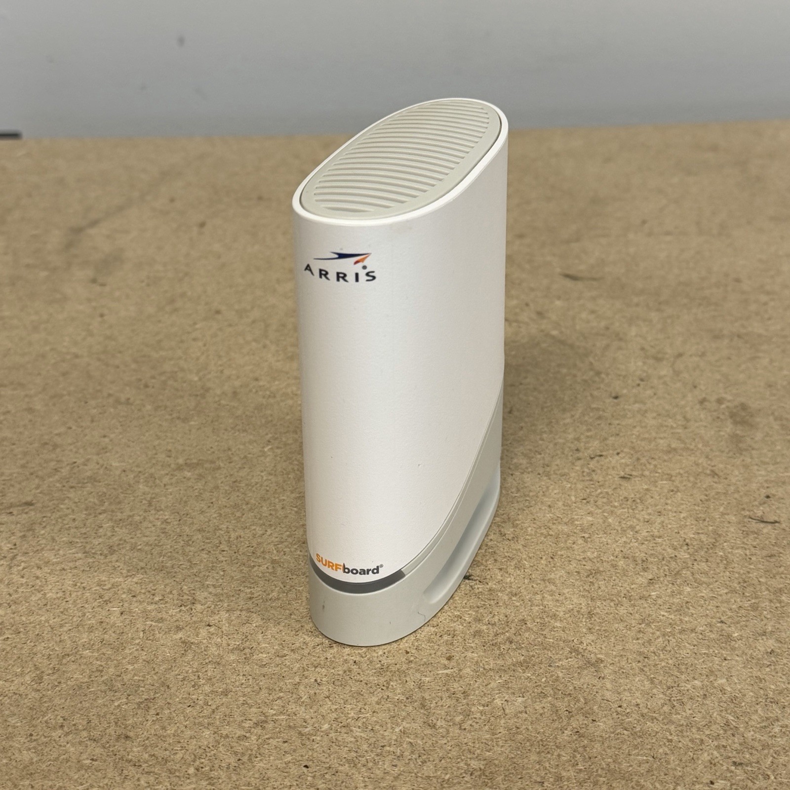 ARRIS SURFboard S33 DOCSIS 3.1 Cable Modem 2.5Gbps Gigabit NO POWER ADAPTER