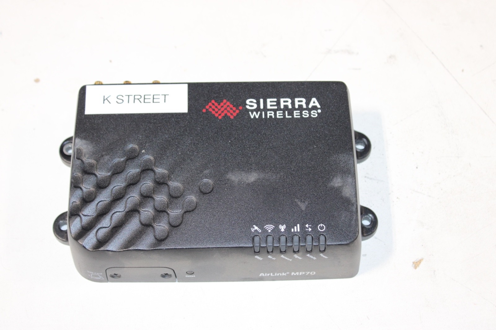 SIERRA WIRELESS AirLink MP70 Router - NA LTE-A Pro 1104071
