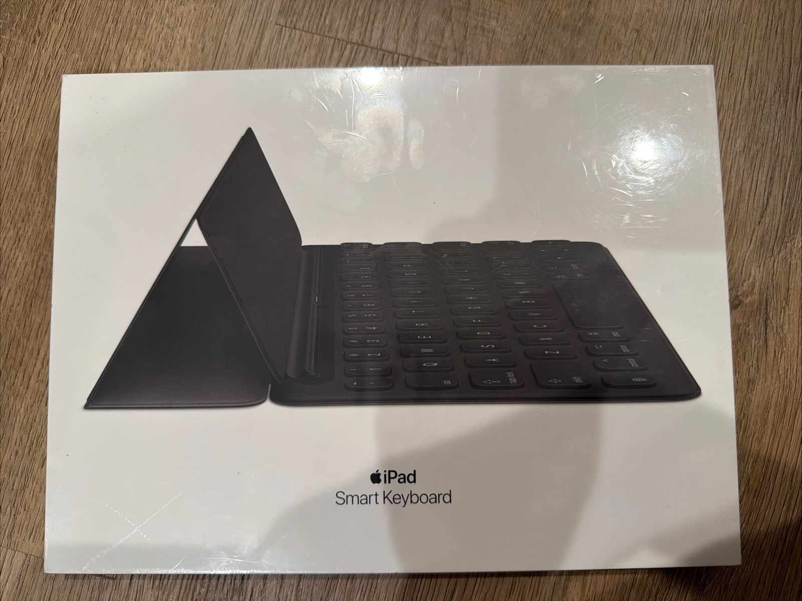 Brand NEW Sealed Apple iPad Smart Keyboard Folio/Case - Black - MX3L2LL/A A1829