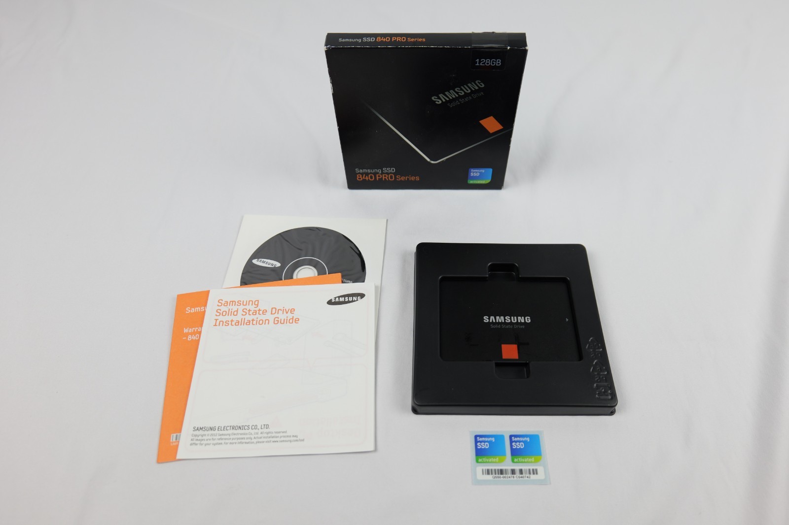 Samsung SSD 840 PRO 128GB SATA 6Gb/s 2.5" Solid State Drive MZ-7PD128