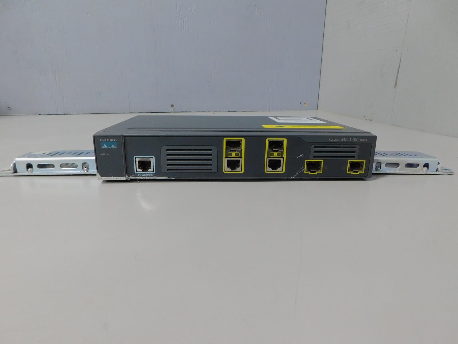 Cisco ME 3400 Series Ethernet Access Switch ME-3400G-2CS-A w/ Rack Ears