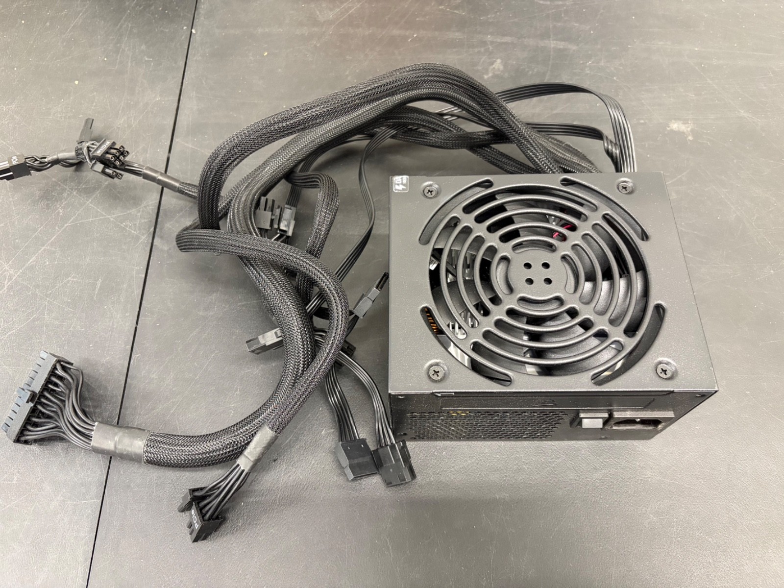 As-is Corsair CX750 750W 80 Plus Bronze Modular 