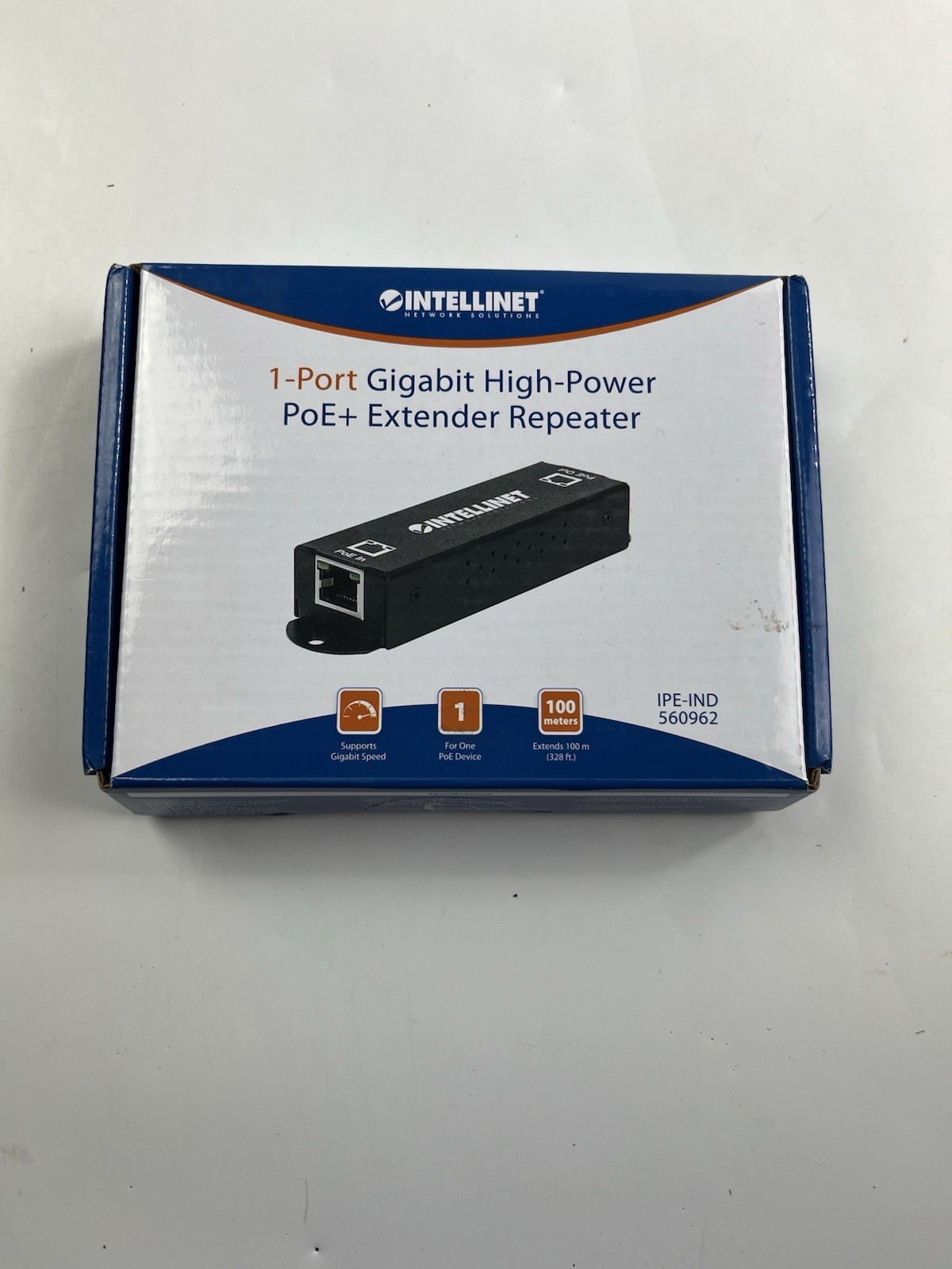 Intellinet 560962 1-Port Gigabit Power Over Ethernet (PoE+) Extender Repeater