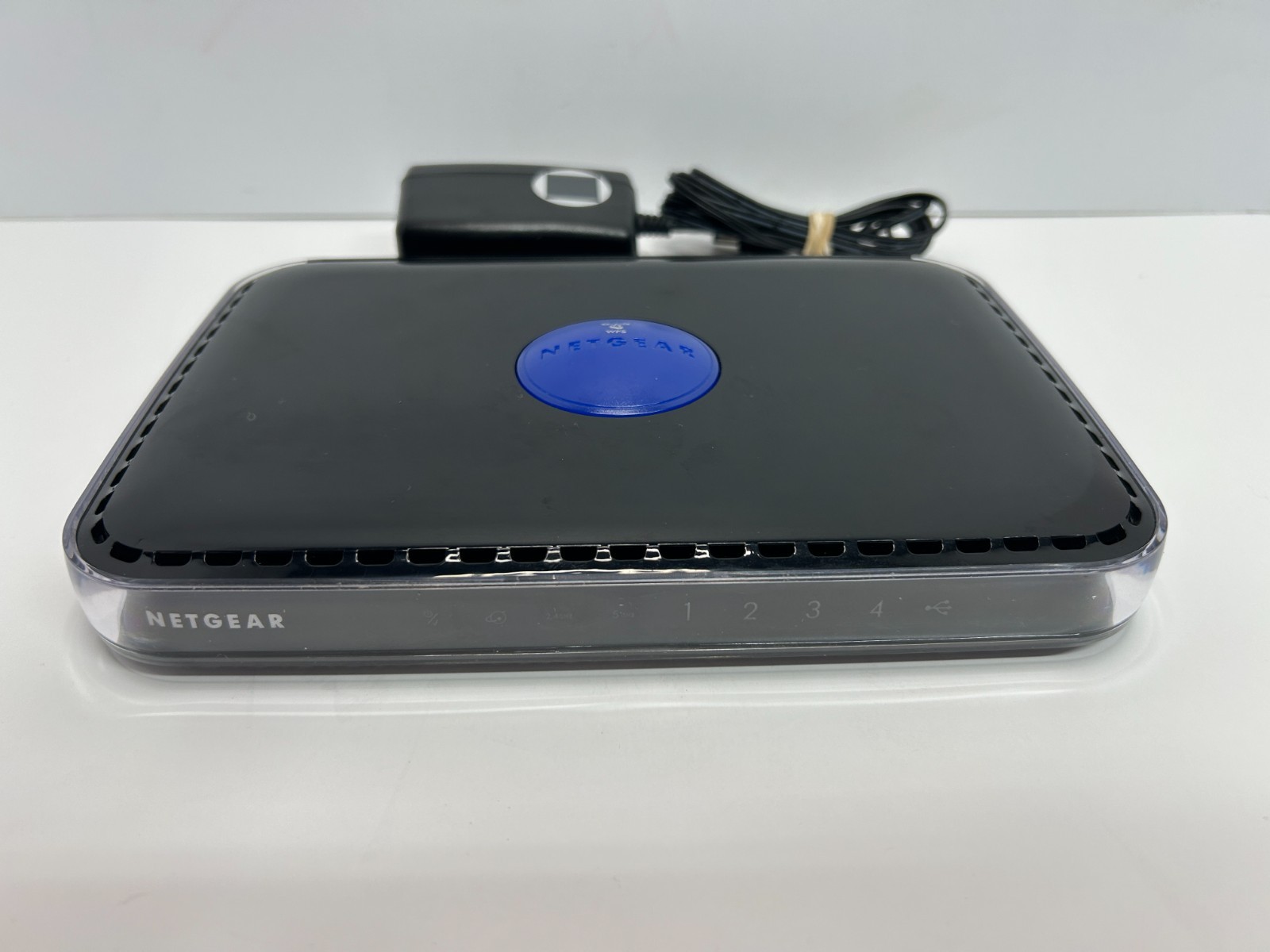 WiFi Router Netgear WNDR3400V2 N600 Wireless High Speed 300Mbps 4-Port Dual Band