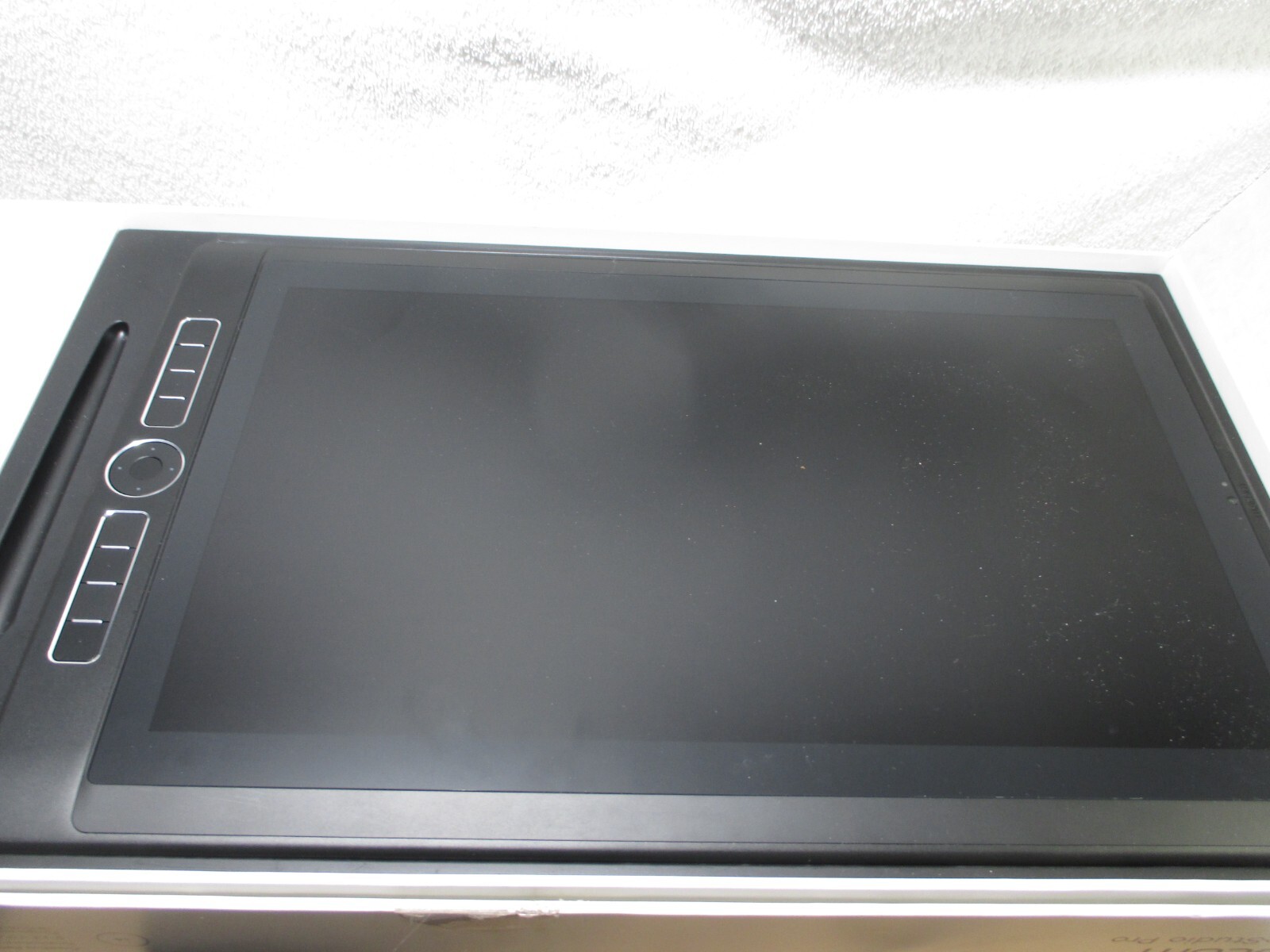 Wacom DTHW1620 Mobile Studio Pro 16" Drawing Tablet Computer 512GB I7 16GB RAM