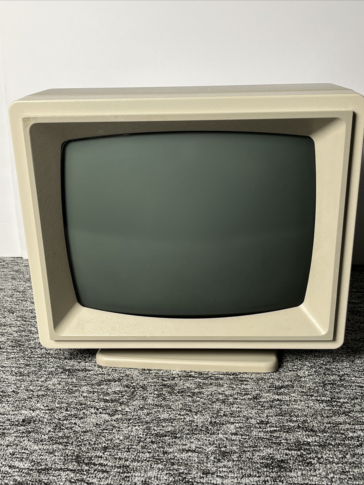 13” MOTOROLA VME/10 MICROCOMPUTER SYSTEM MONOCHROME MONITOR UNTESTED RARE