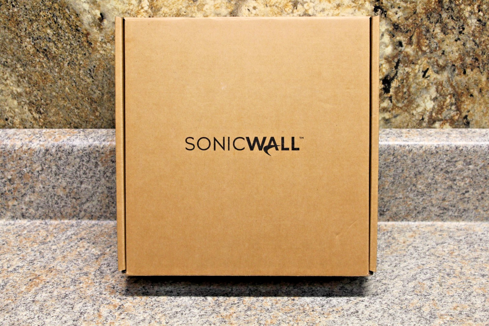 SonicWall TZ370 Network Security Appliance Firewall (02-SSC-2825)-Open Box