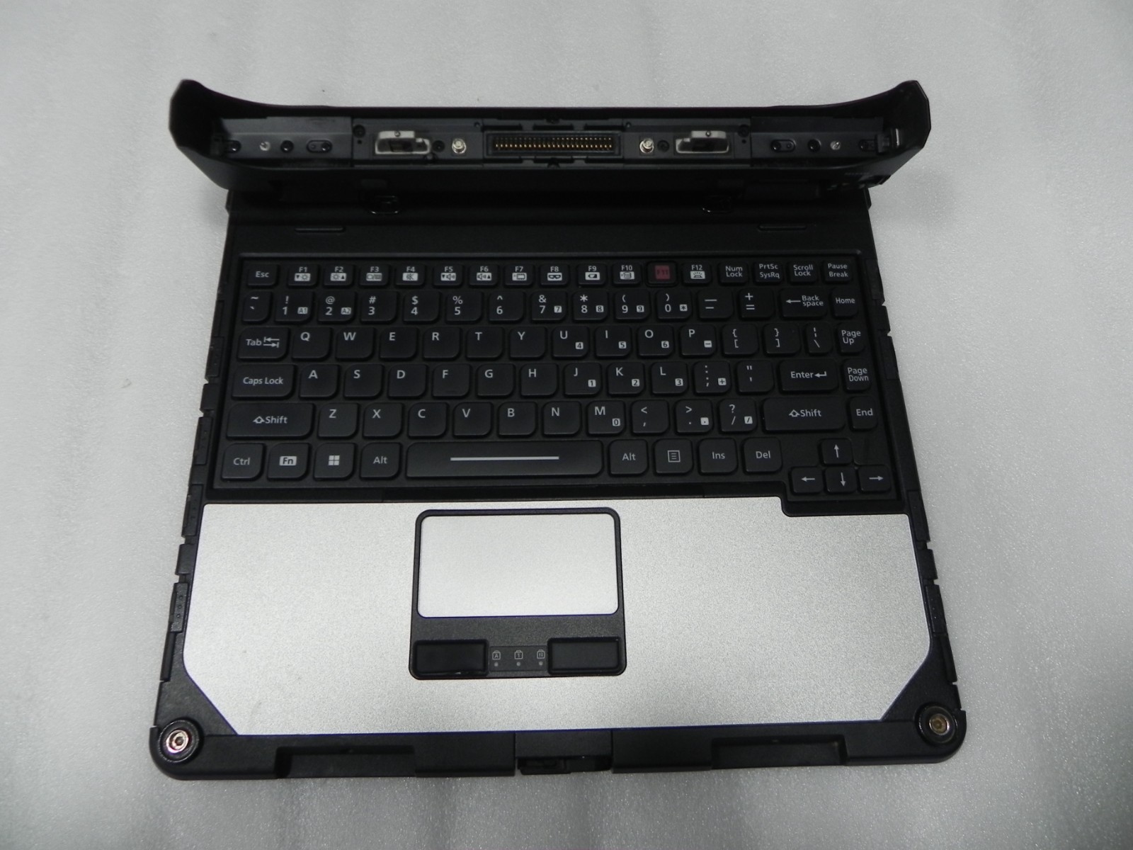 PANASONIC ToughBook CF-VEK33 KeyBoard BASE  Dock for CF-33 Toughbook CF-VEK333LM