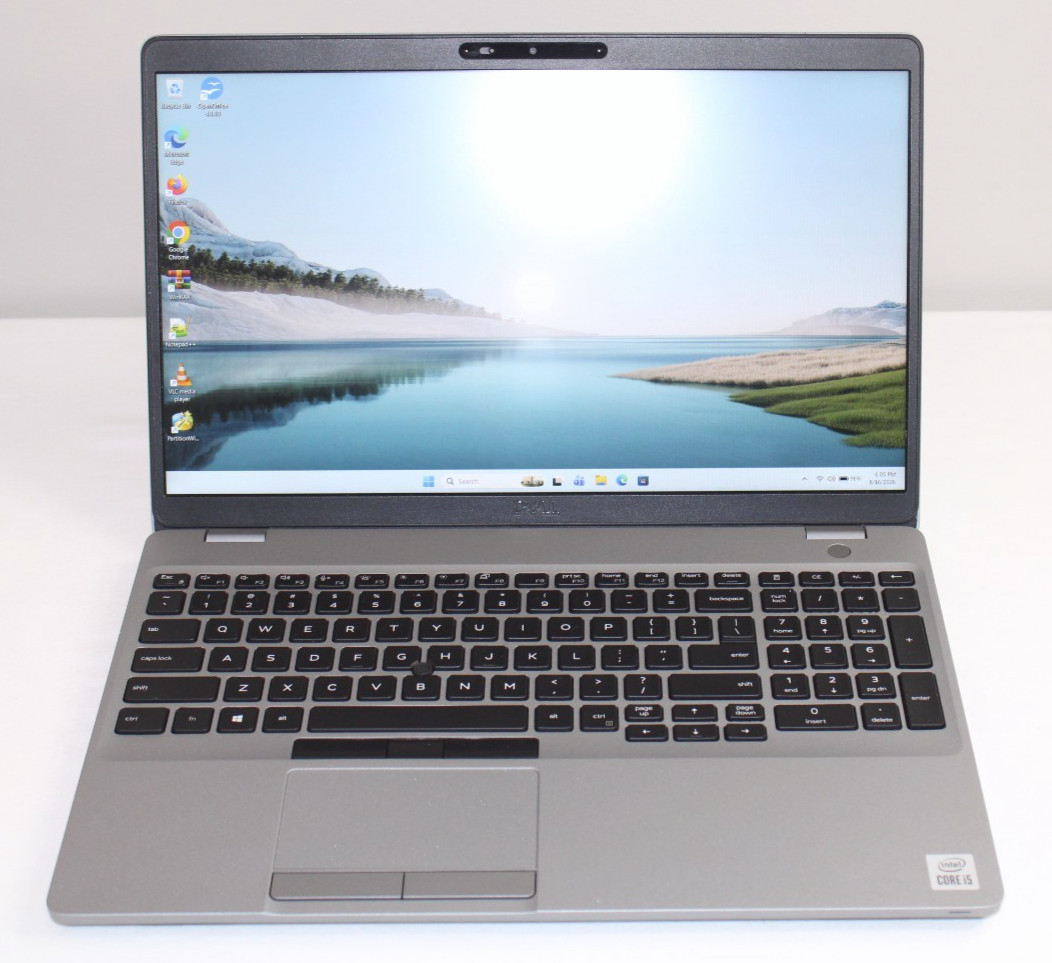 Dell Precision 3550 i5-10310U 1.7GHz 8GB RAM 256GB NVMe SSD Windows 11 Pro 15.6
