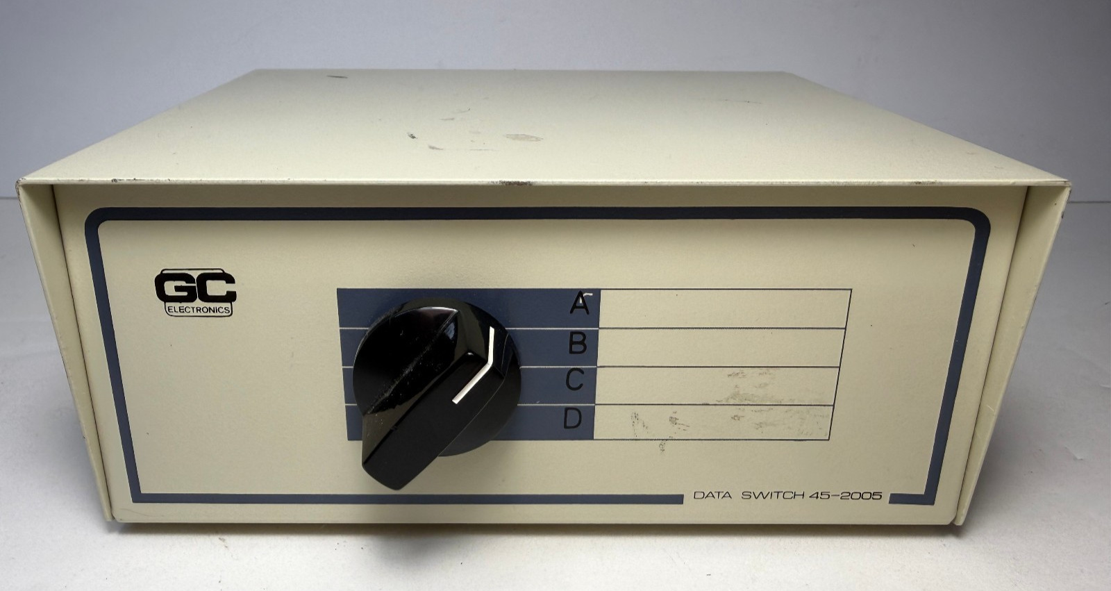 GC Electronics 45-2005 DB25 Female 4-Way Data Switch
