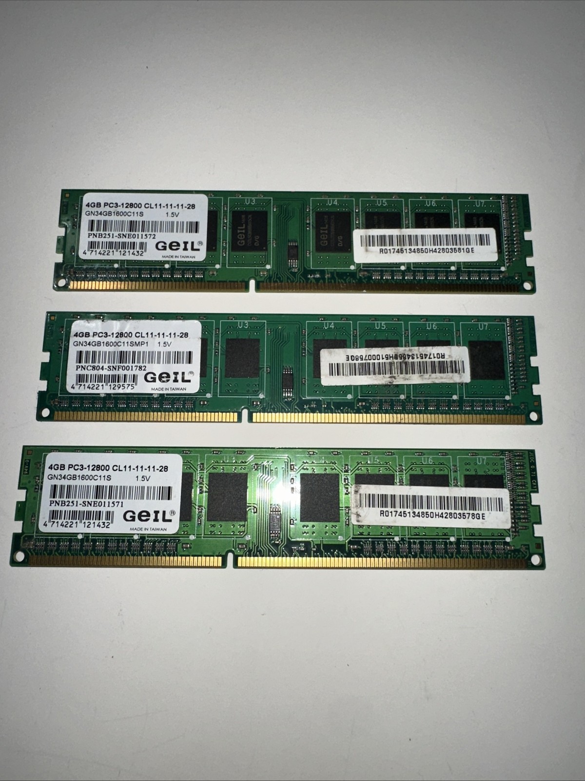 GEIL DDR3 (3 x 4GB) 1600 (PC3-12800) GN34GB1600C11S PC Memory RAM 12GB Total