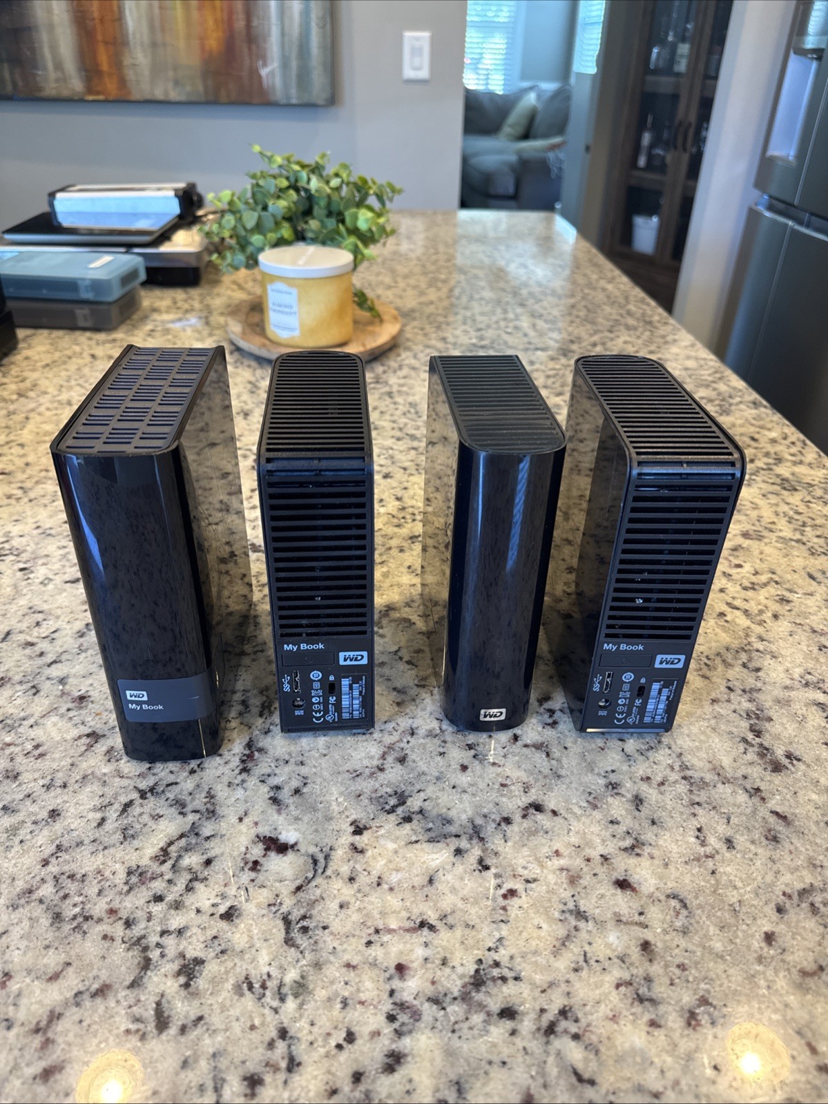 (LOT OF 4) Western Digital My Book  UNTESTED PARTS ONLY 1 4TB 3 3 TB