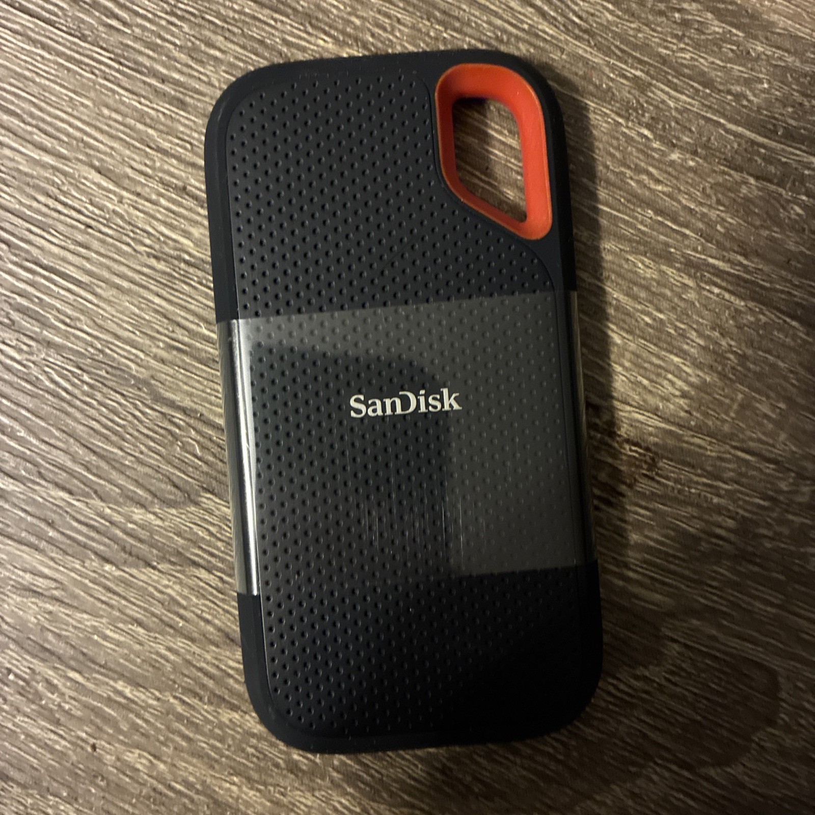 SanDisk Extreme Portable External SSD 500GB 1050MB/s Water-Resistant