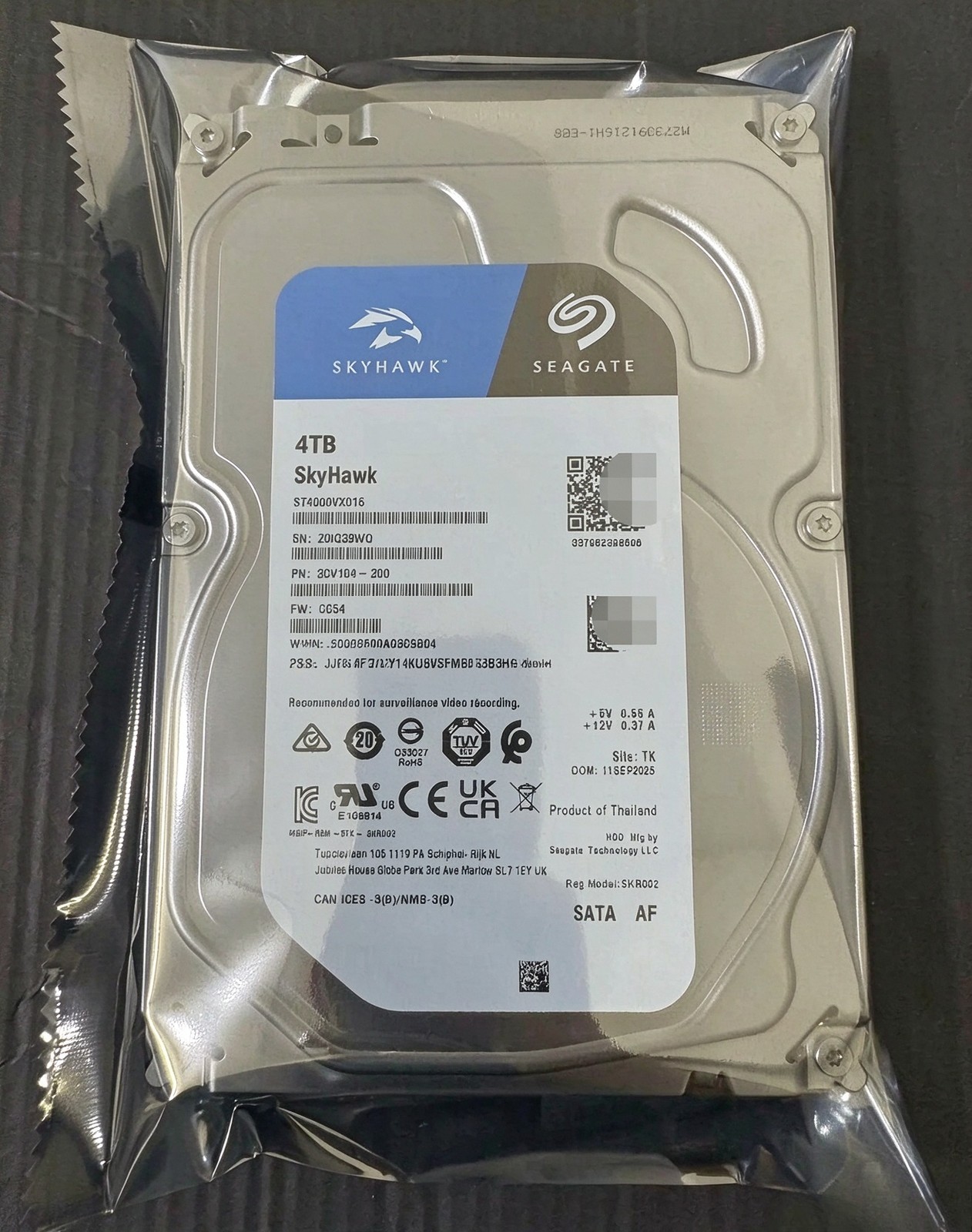 New Seagate ST4000VX016 SkyHawk 4TB 3.5" SATA 6Gb/s Surveillance HDD 256MB Cache