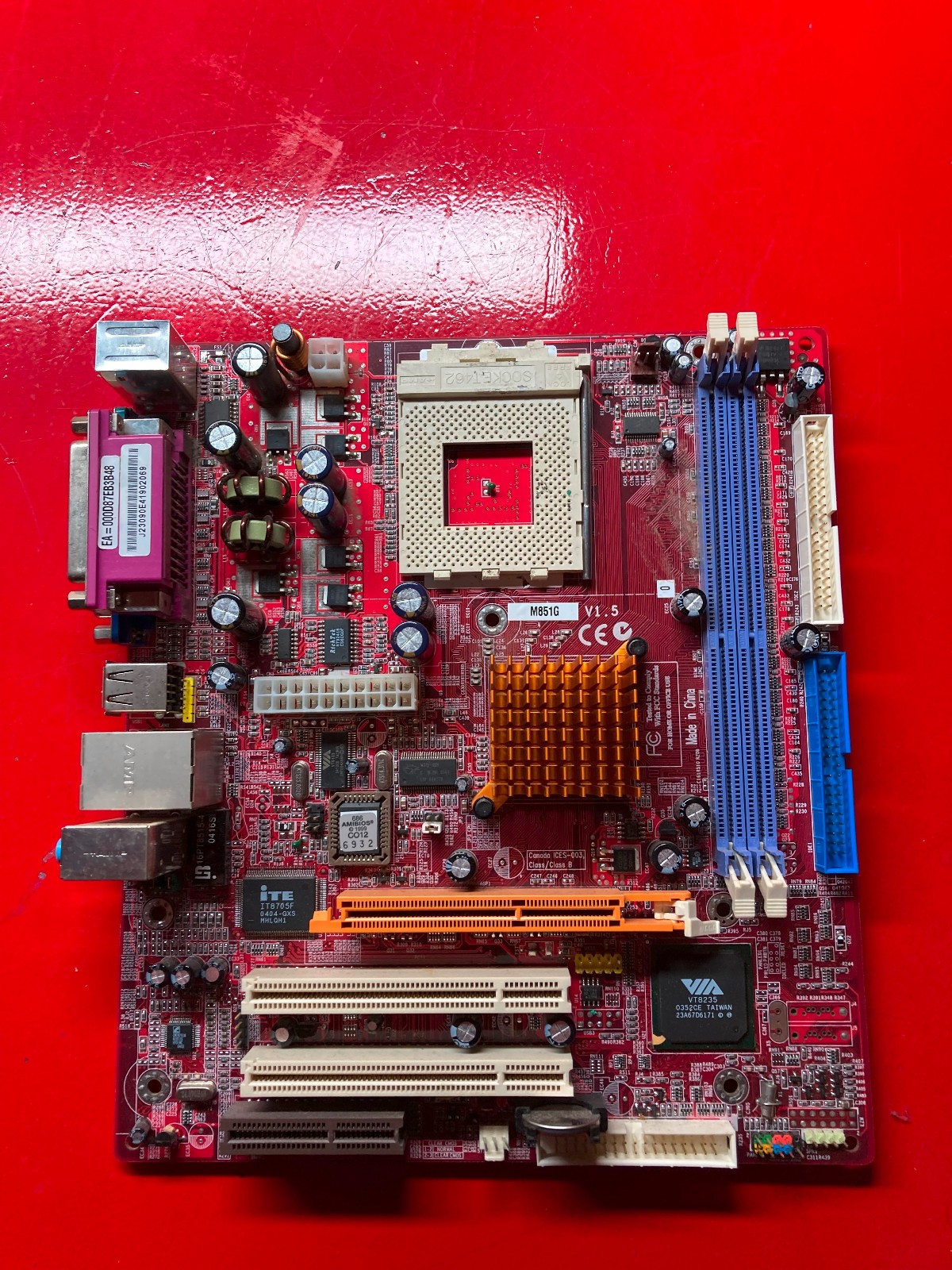 PC CHIPS M851G V1.5 462(A) VIA KM400 Flex ATX AMD Motherboard
