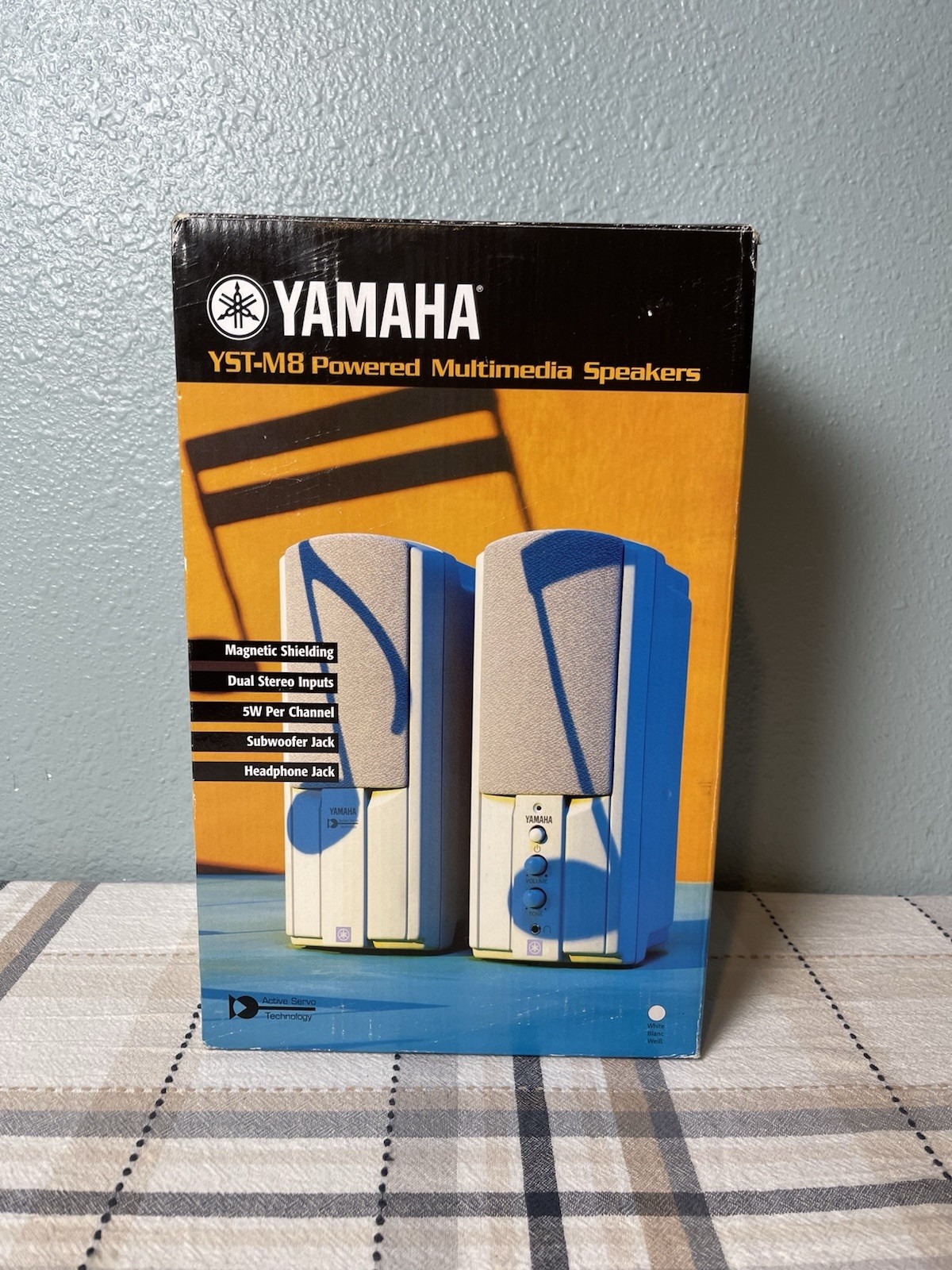 Vintage Yamaha YST-M8 Powered Multimedia Speakers w/Power Adapter Original Box