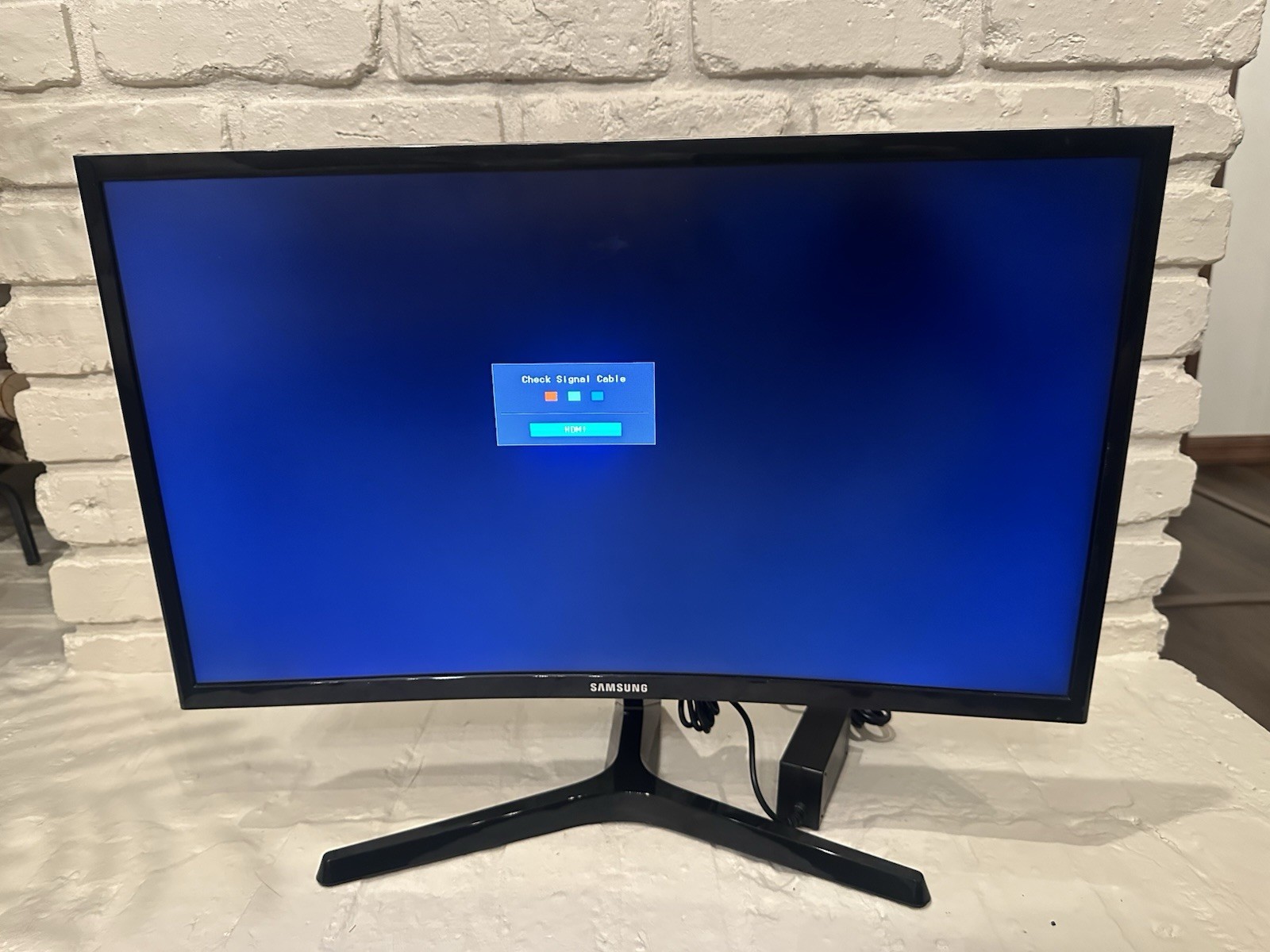 Samsung CF396 Series 24" Curved Full HD Monitor Model  LC24F396FHNXZA
