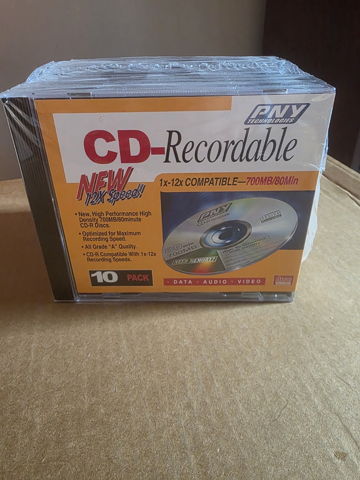 PNY CD-Recordable 700MB/80Min 1x-12x Compatible Blank CD-R Discs (10-Pack) - NEW