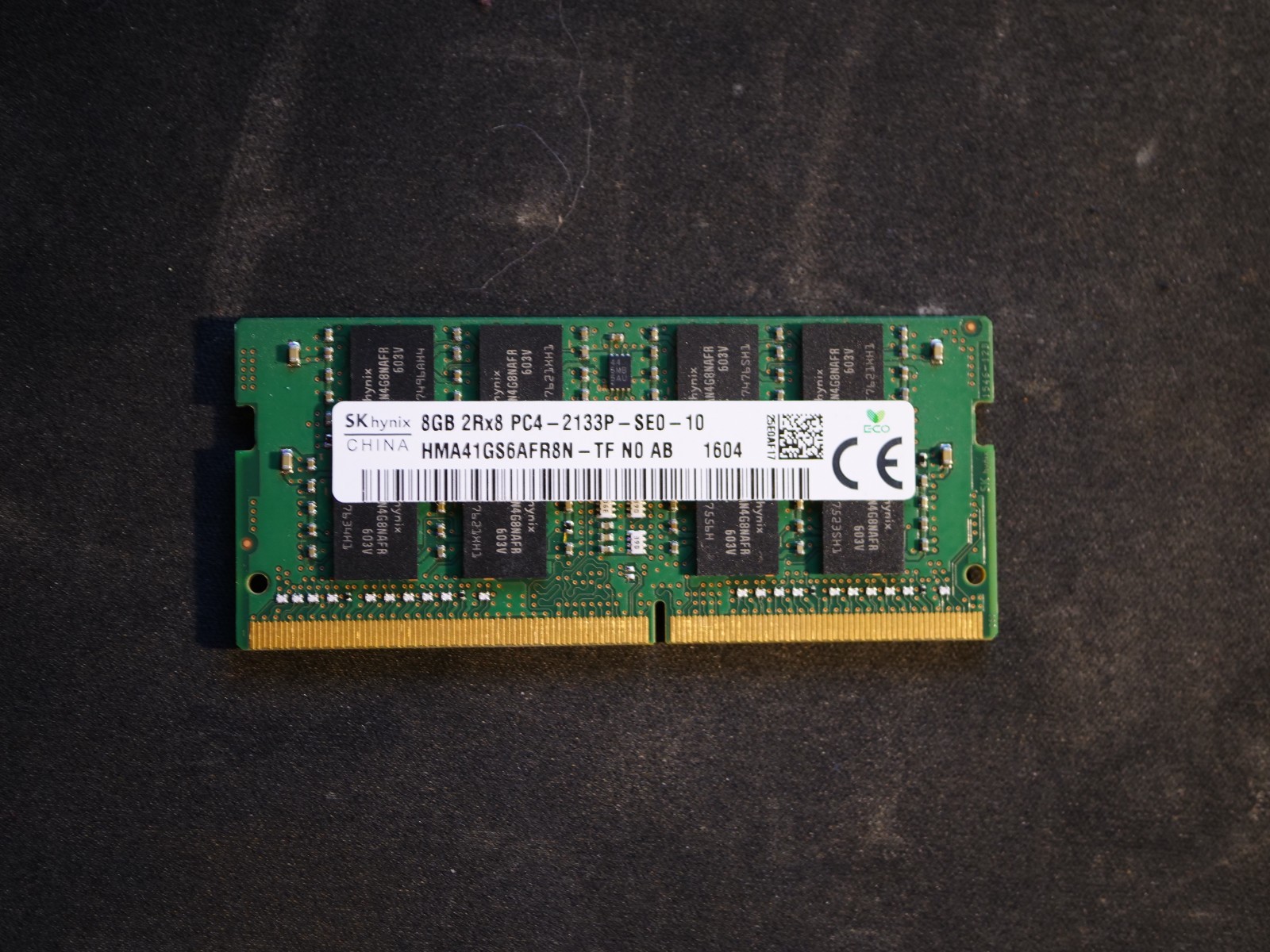 8GB 2RX8 PC4-2133P-SE0-10 SK Hynix Laptop Memory