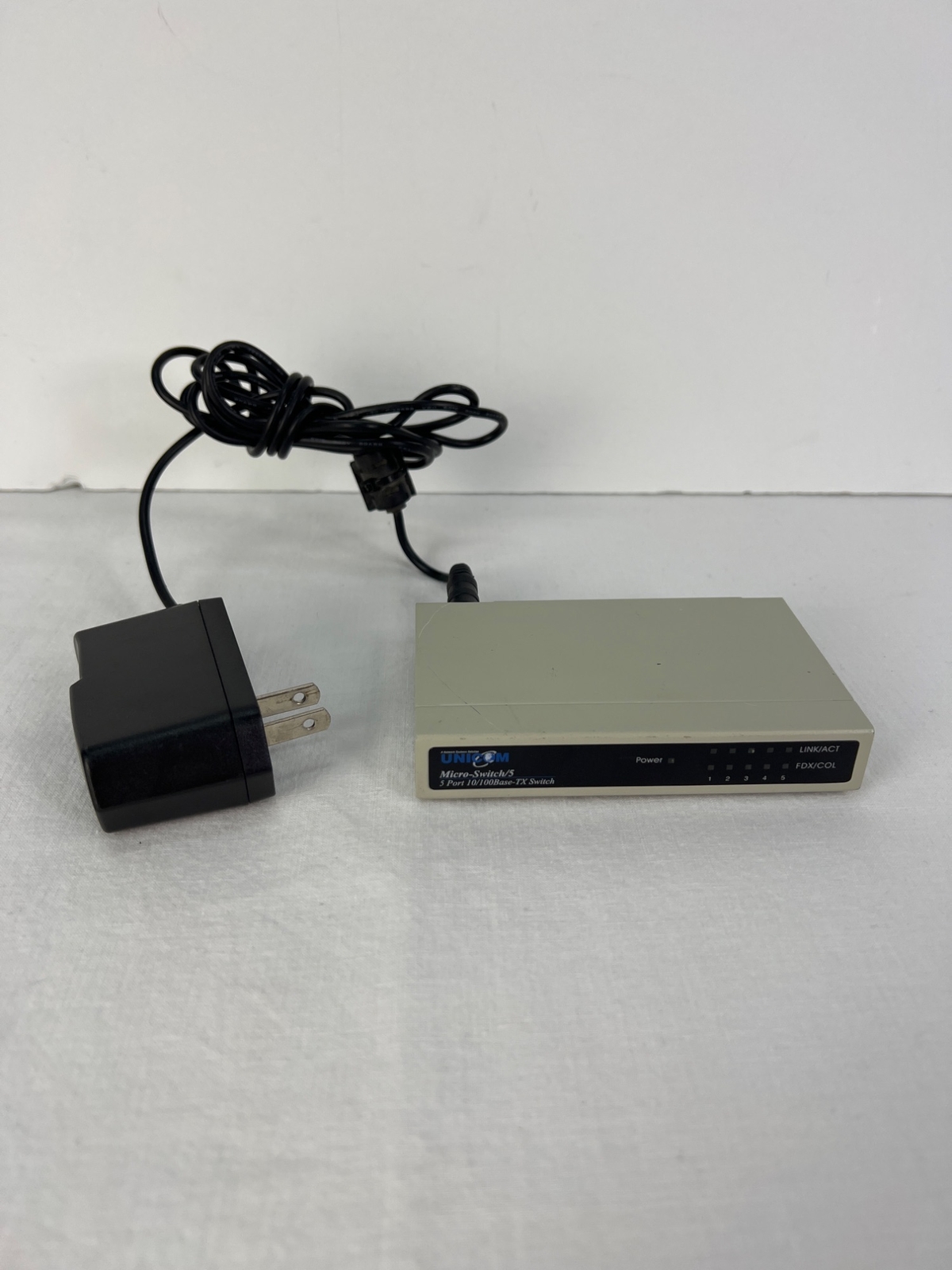 Unicom Micro Switch 5 Port 10/100 Base Switch