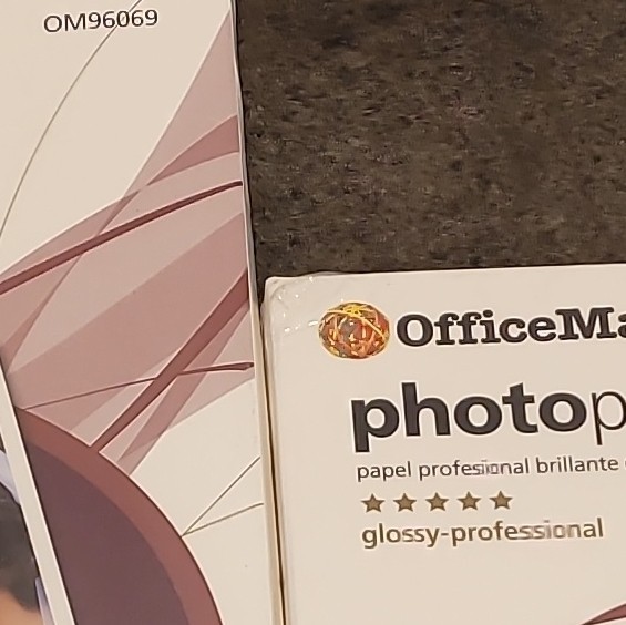 NIB OfficeMax Glossy Profesional Photo Paper 50- 8.5×11, 60- 5×7 and 100-4×6